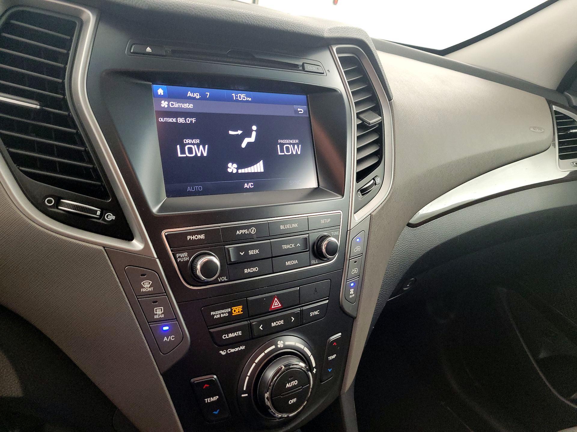 Thumbnail: 2017 Hyundai Santa Fe - 16