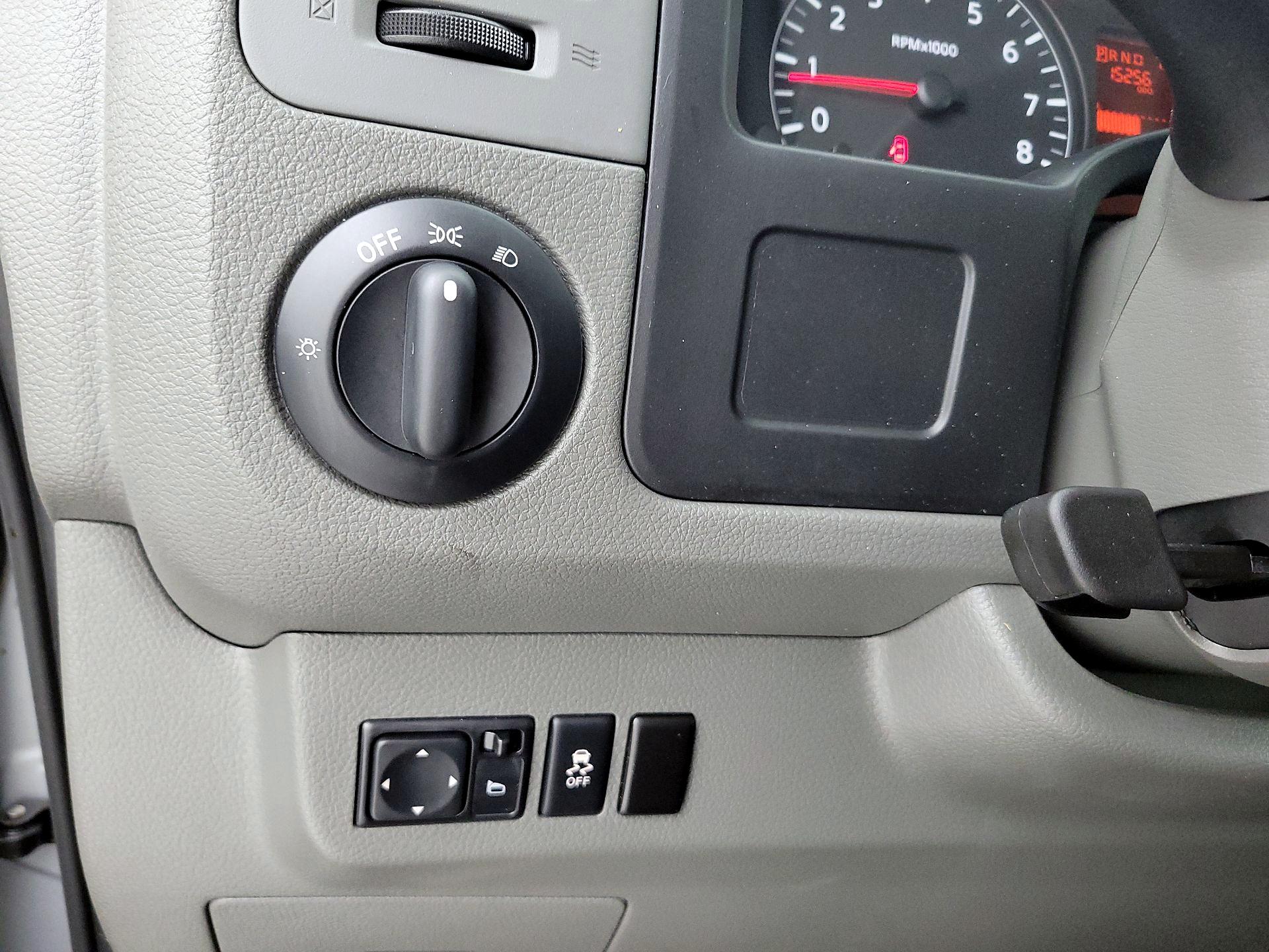 Thumbnail: 2019 Nissan NV - 13