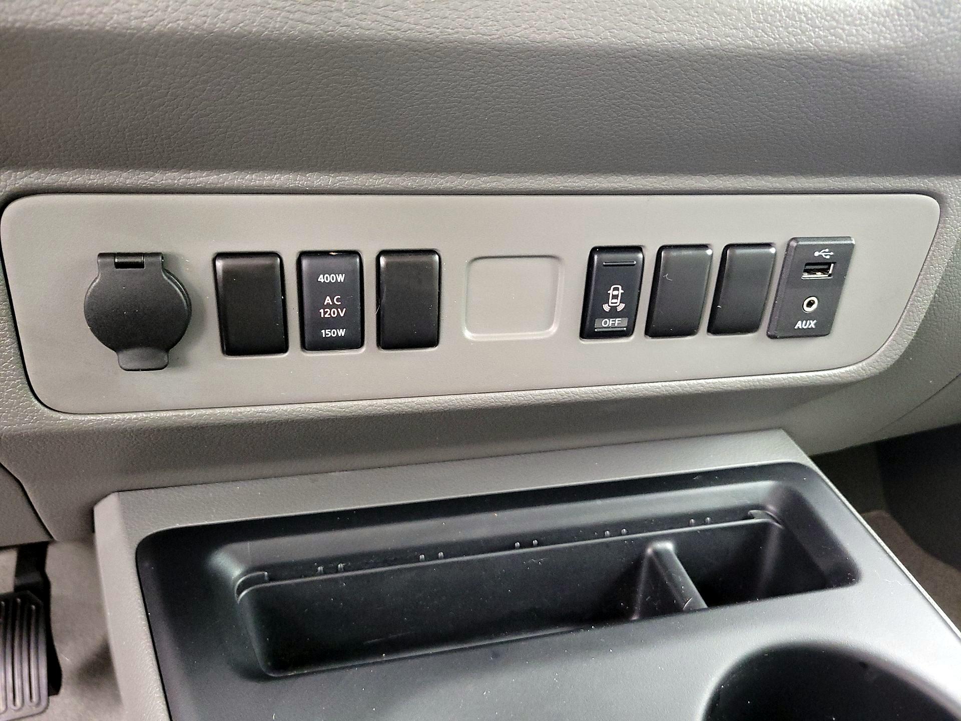 Thumbnail: 2019 Nissan NV - 18