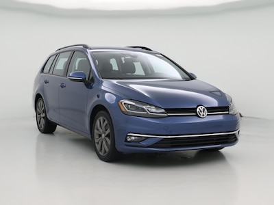 2019 Volkswagen Golf SE
