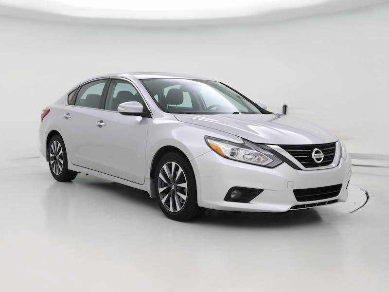2017 Nissan Altima SV