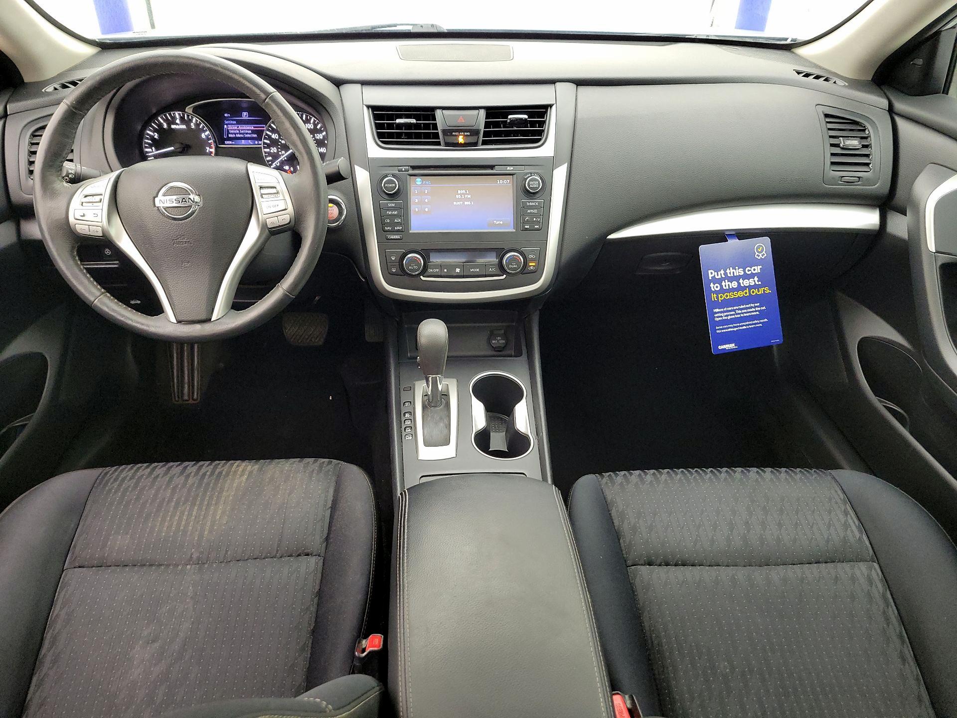 Thumbnail: 2017 Nissan Altima - 9