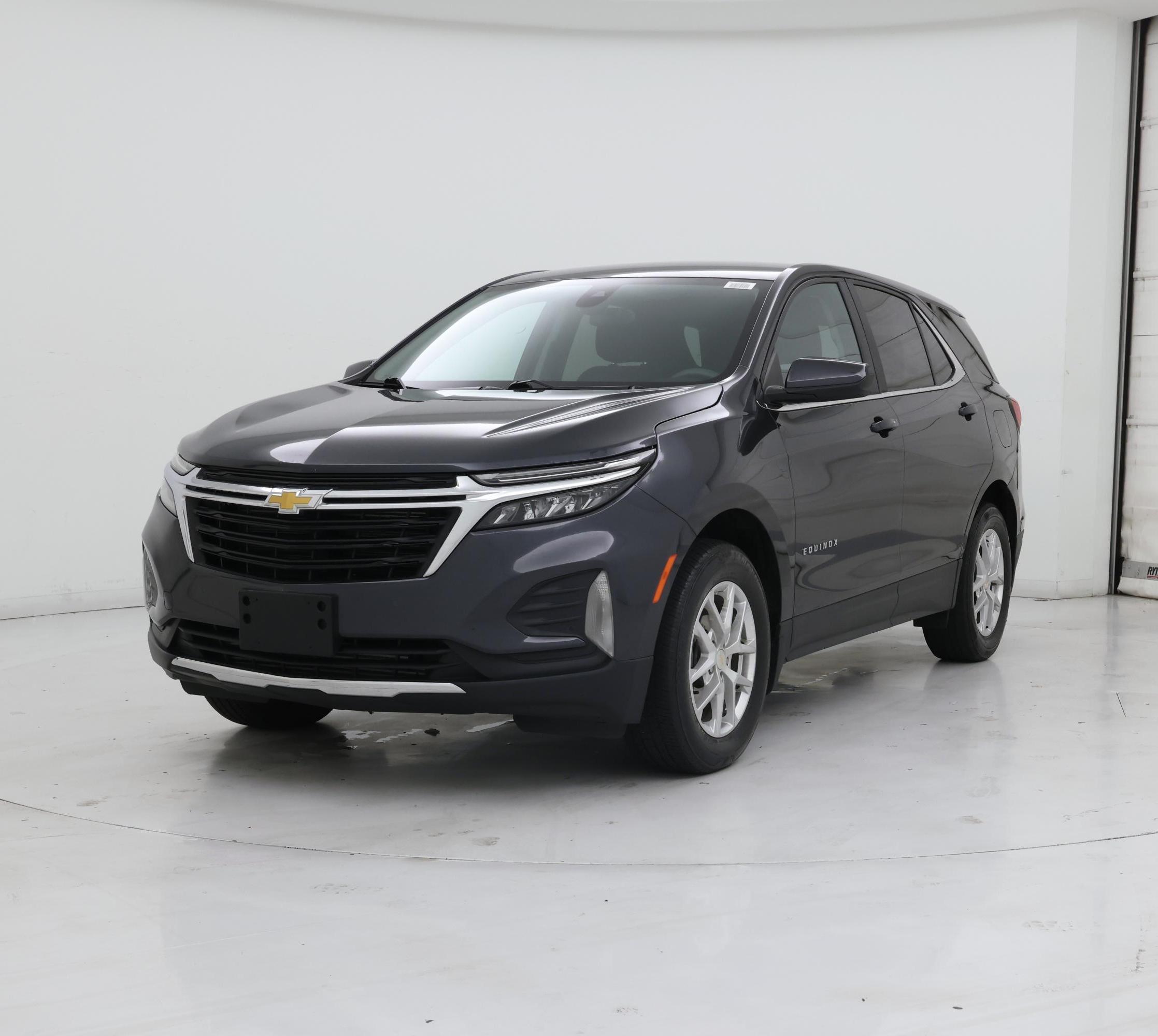 Thumbnail: 2023 Chevrolet Equinox - 4