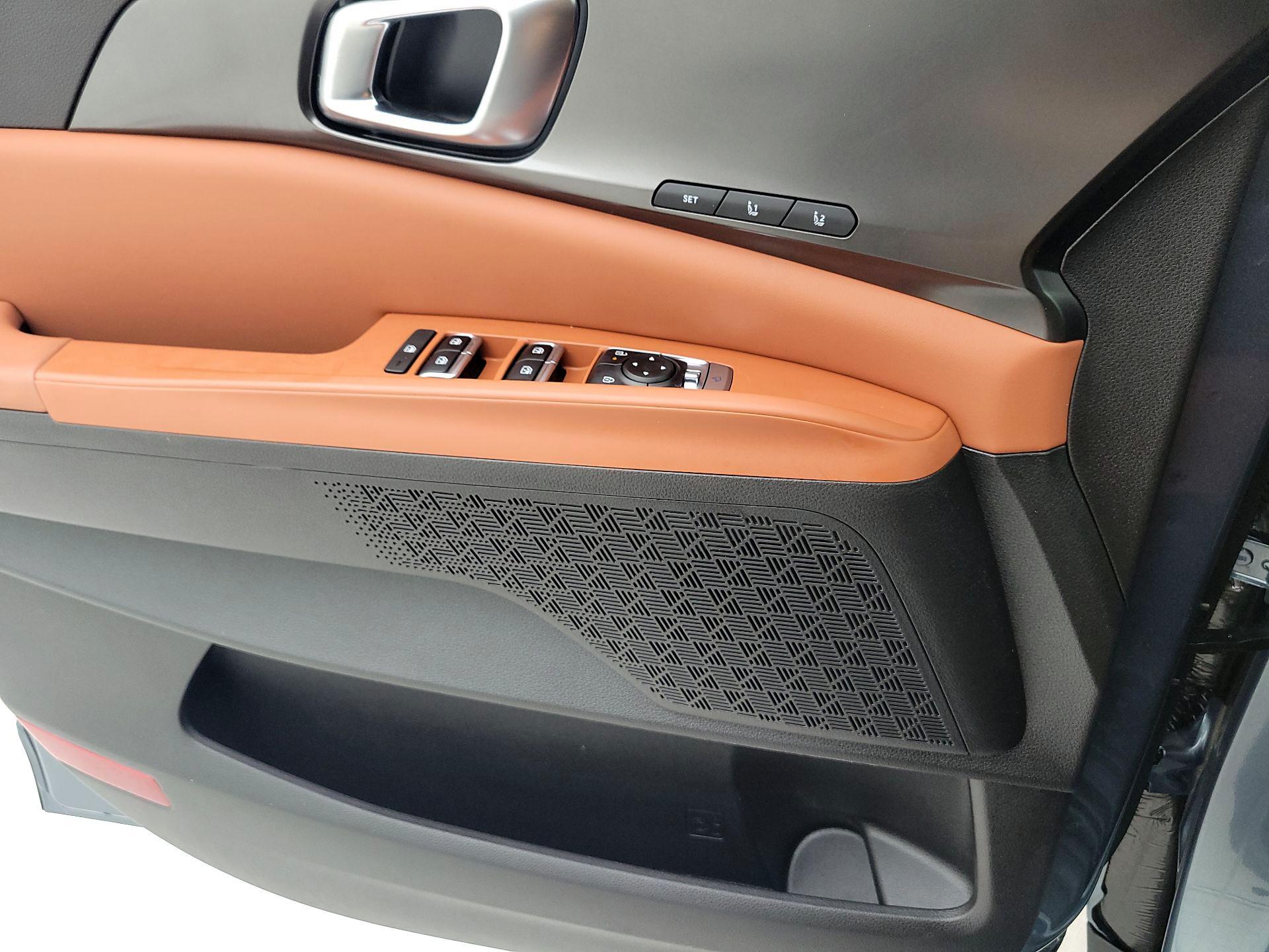 Thumbnail: 2026 Kia Carnival - 12