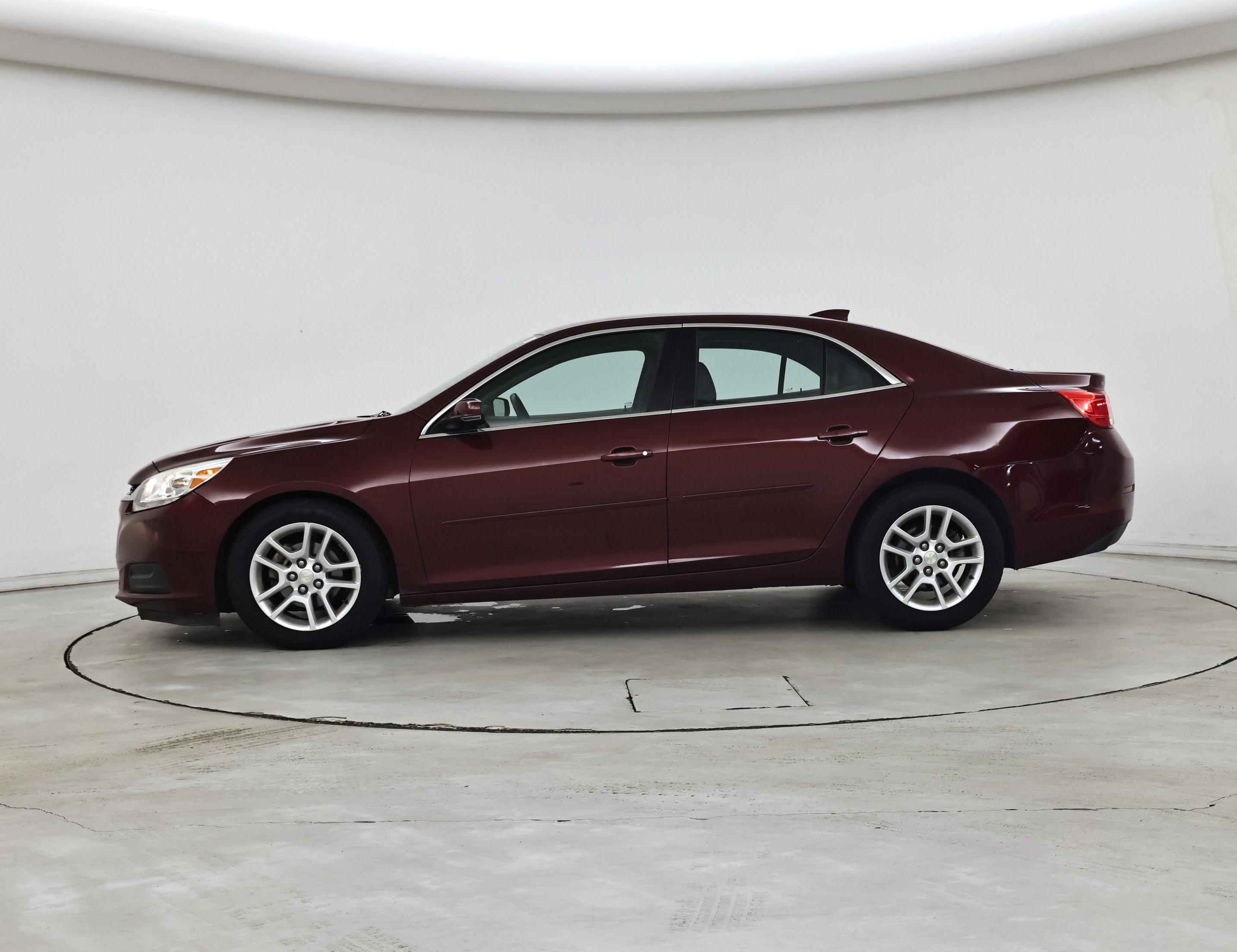 Thumbnail: 2016 Chevrolet Malibu - 3