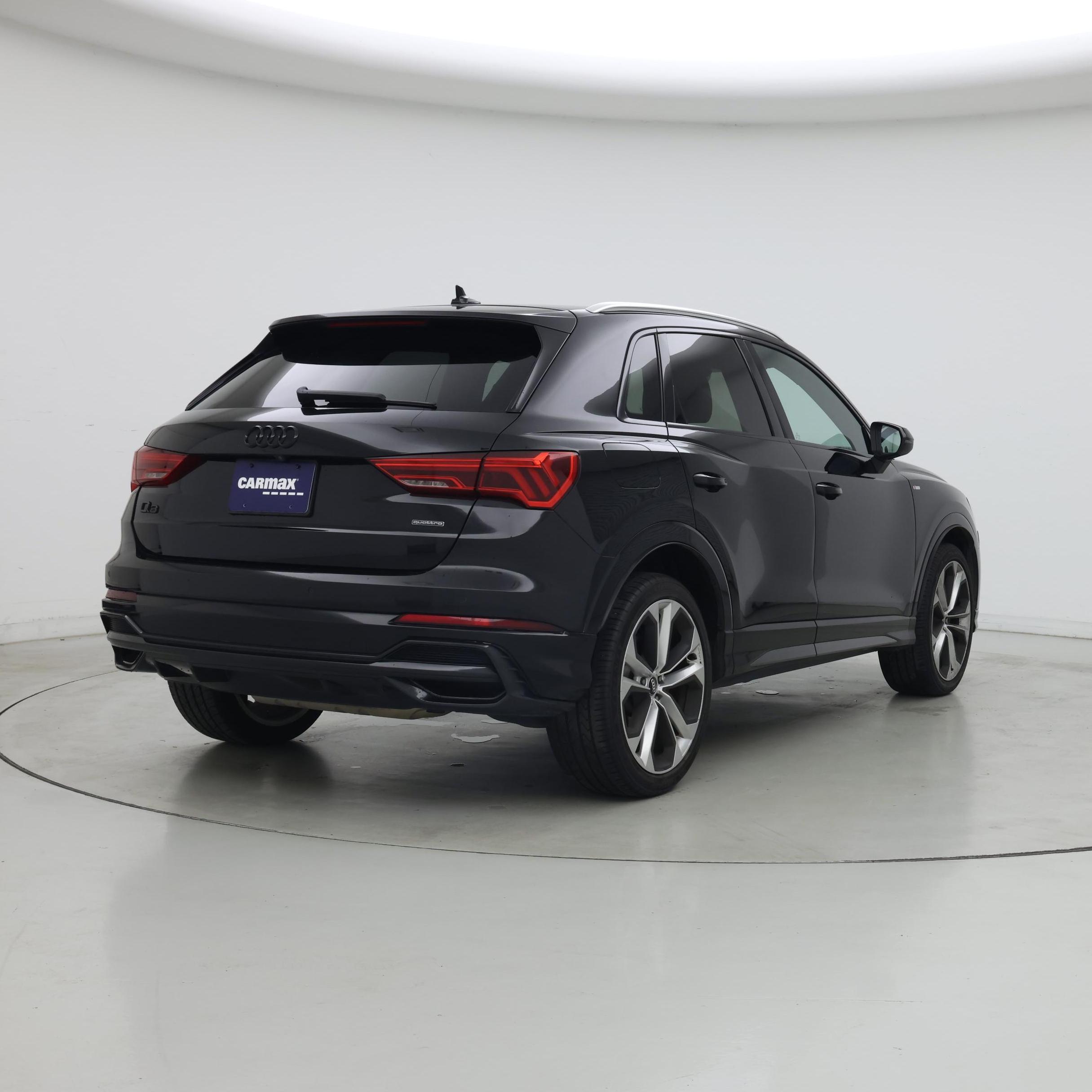 Thumbnail: 2020 Audi Q3 - 8