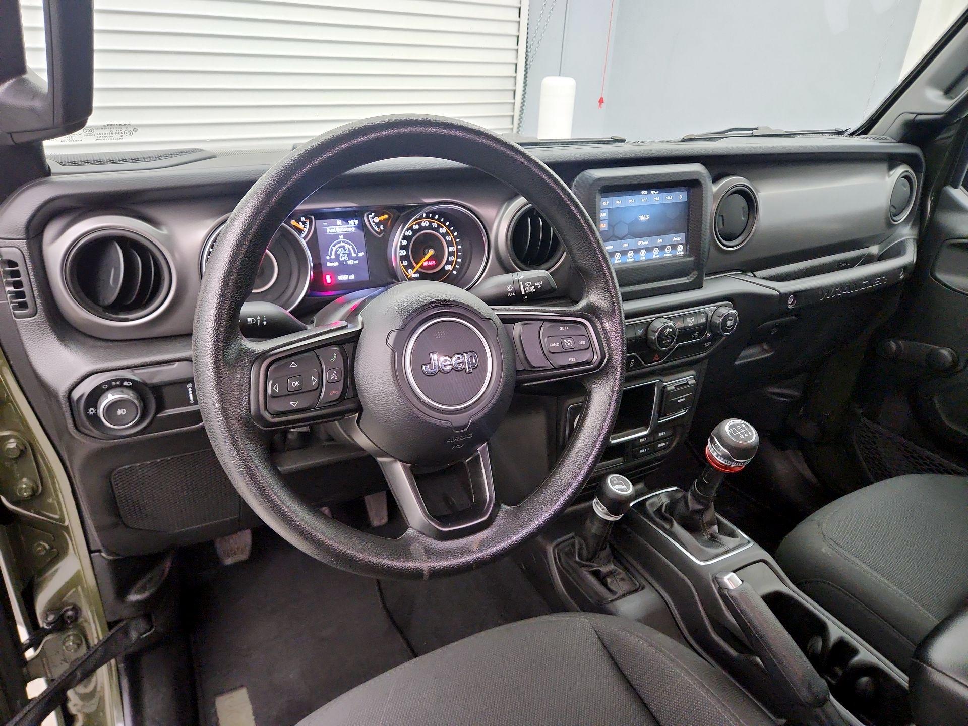 Thumbnail: 2023 Jeep Wrangler - 9