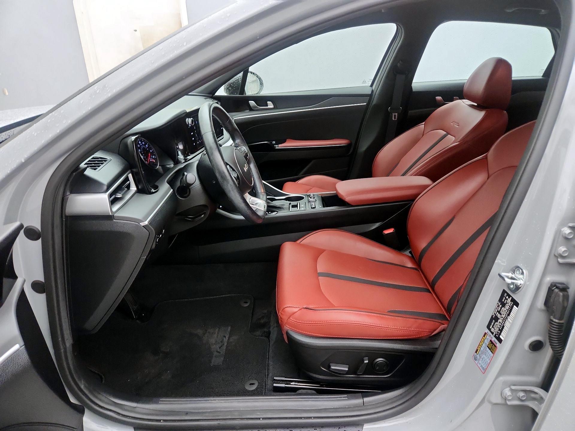 Thumbnail: 2023 Kia K5 - 11