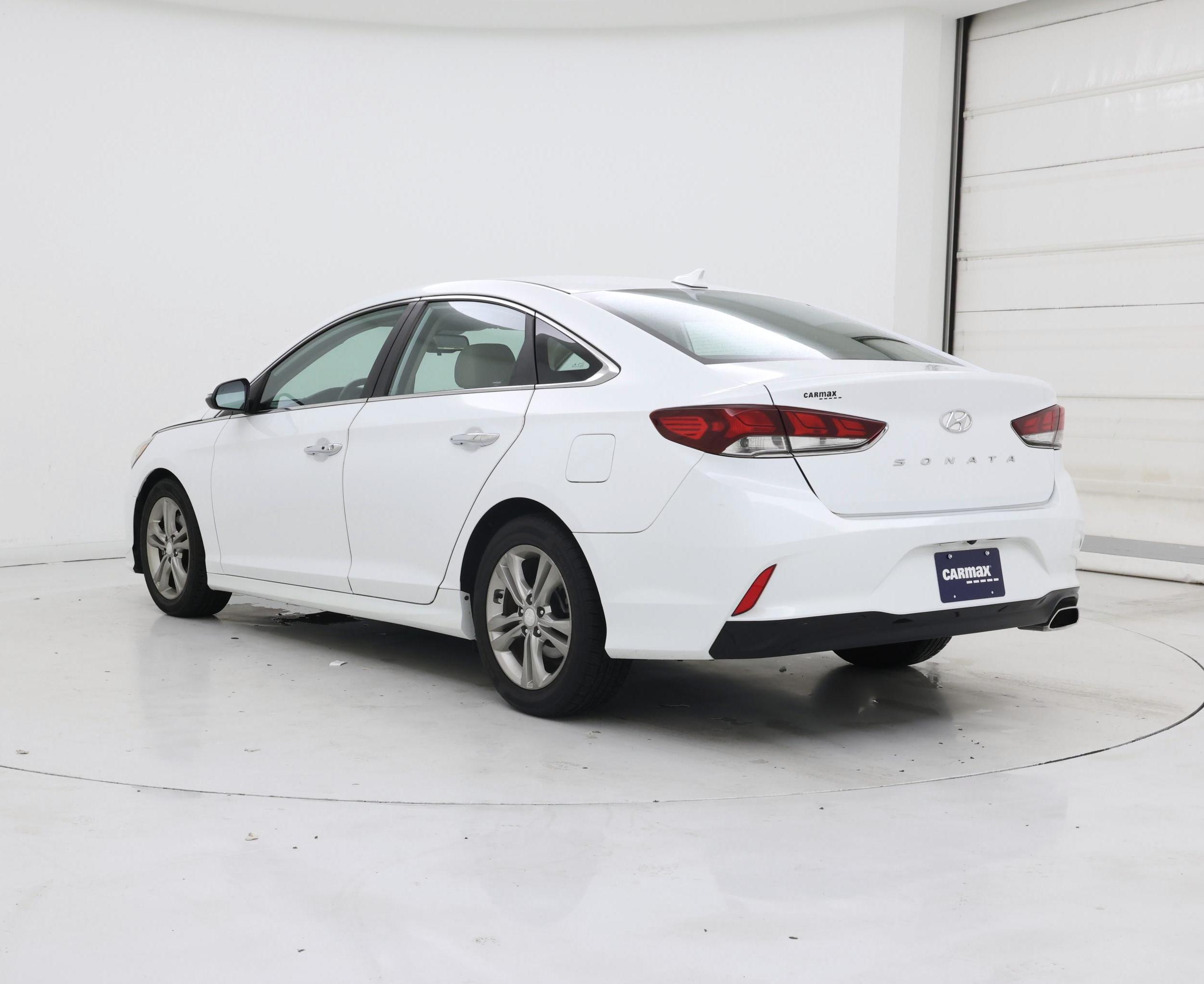 Thumbnail: 2018 Hyundai Sonata - 2