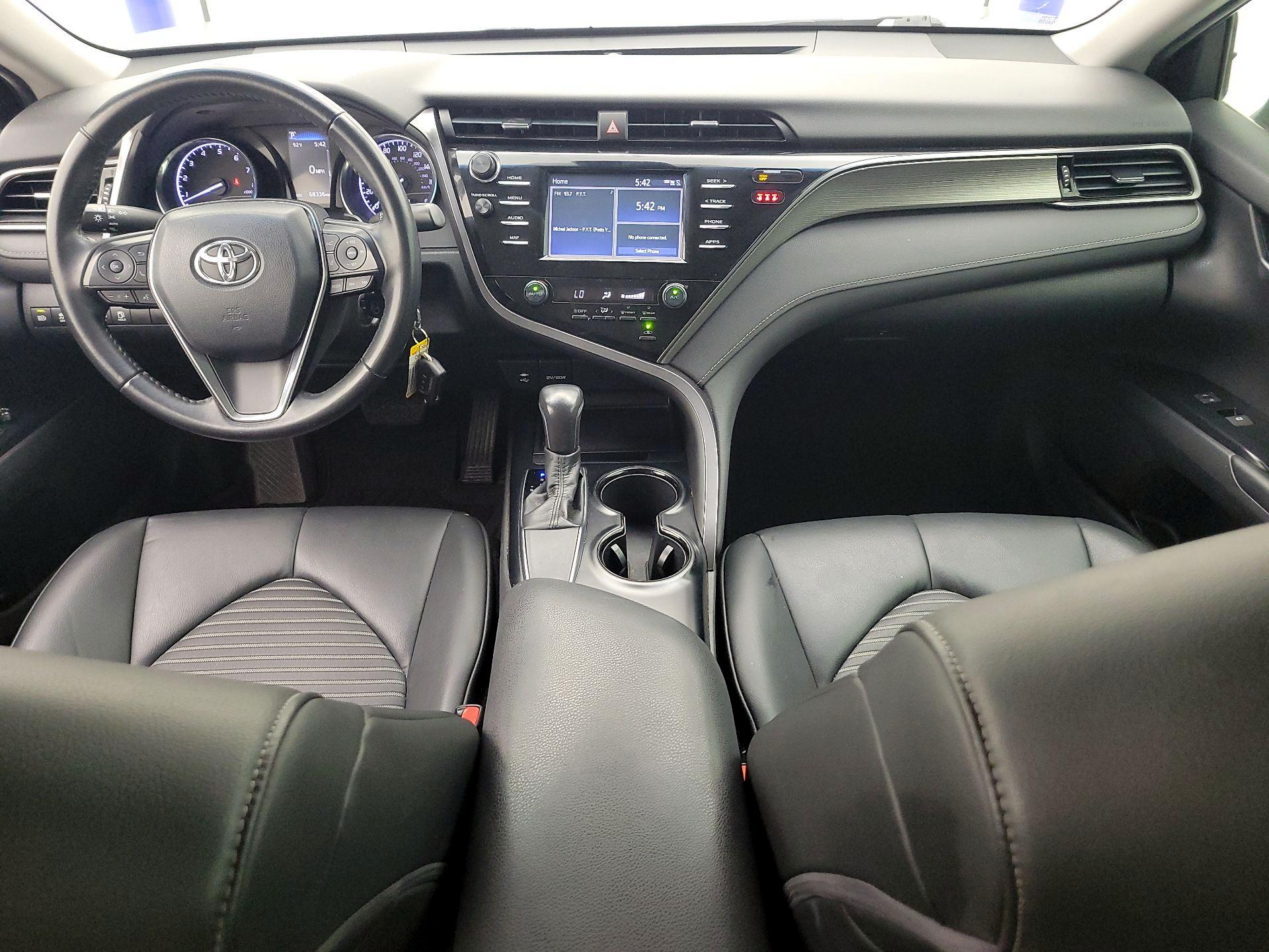 Thumbnail: 2019 Toyota Camry - 9