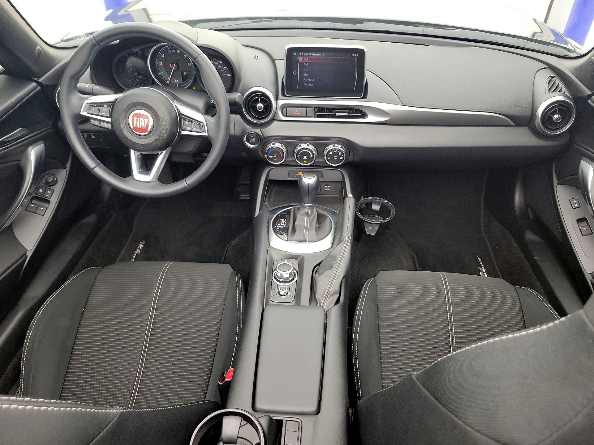 Thumbnail: 2019 Fiat 124 Spider - 9
