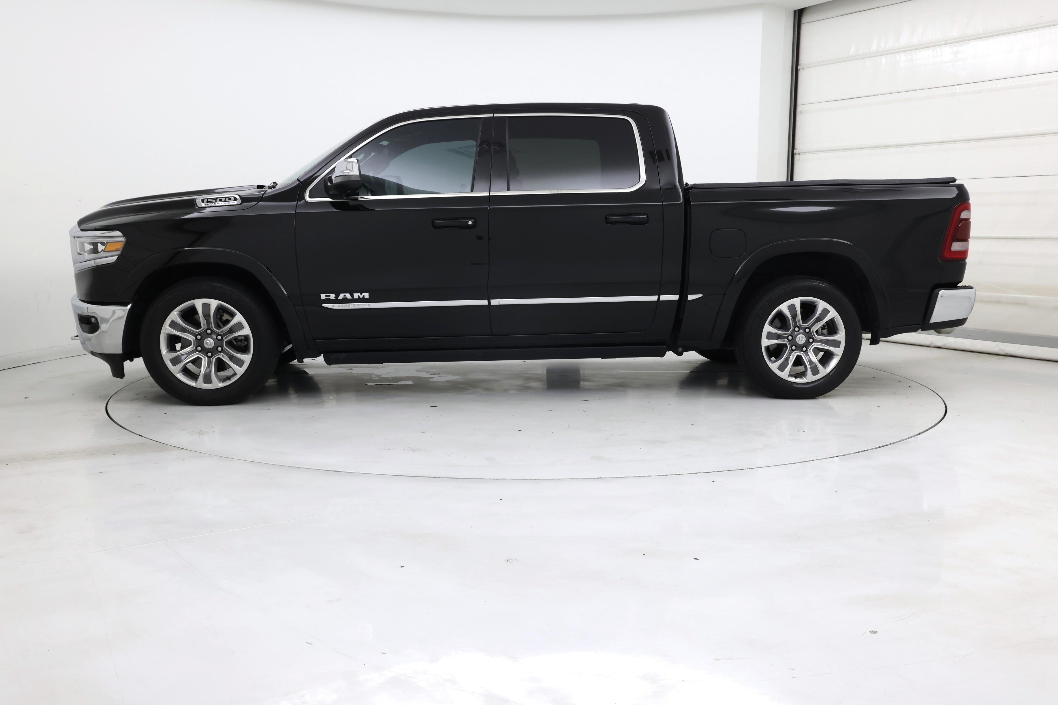 Thumbnail: 2024 RAM 1500 - 3