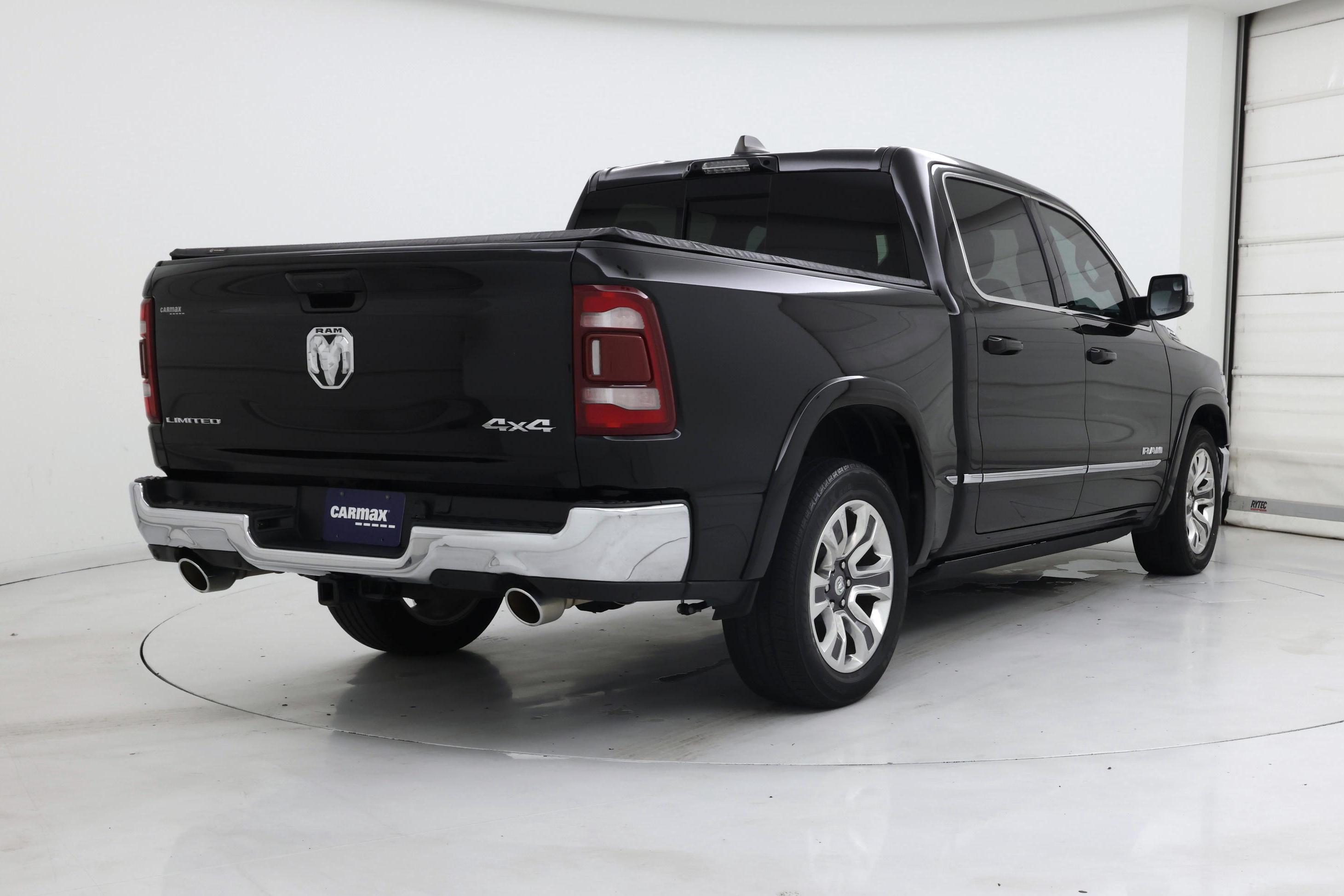 Thumbnail: 2024 RAM 1500 - 8