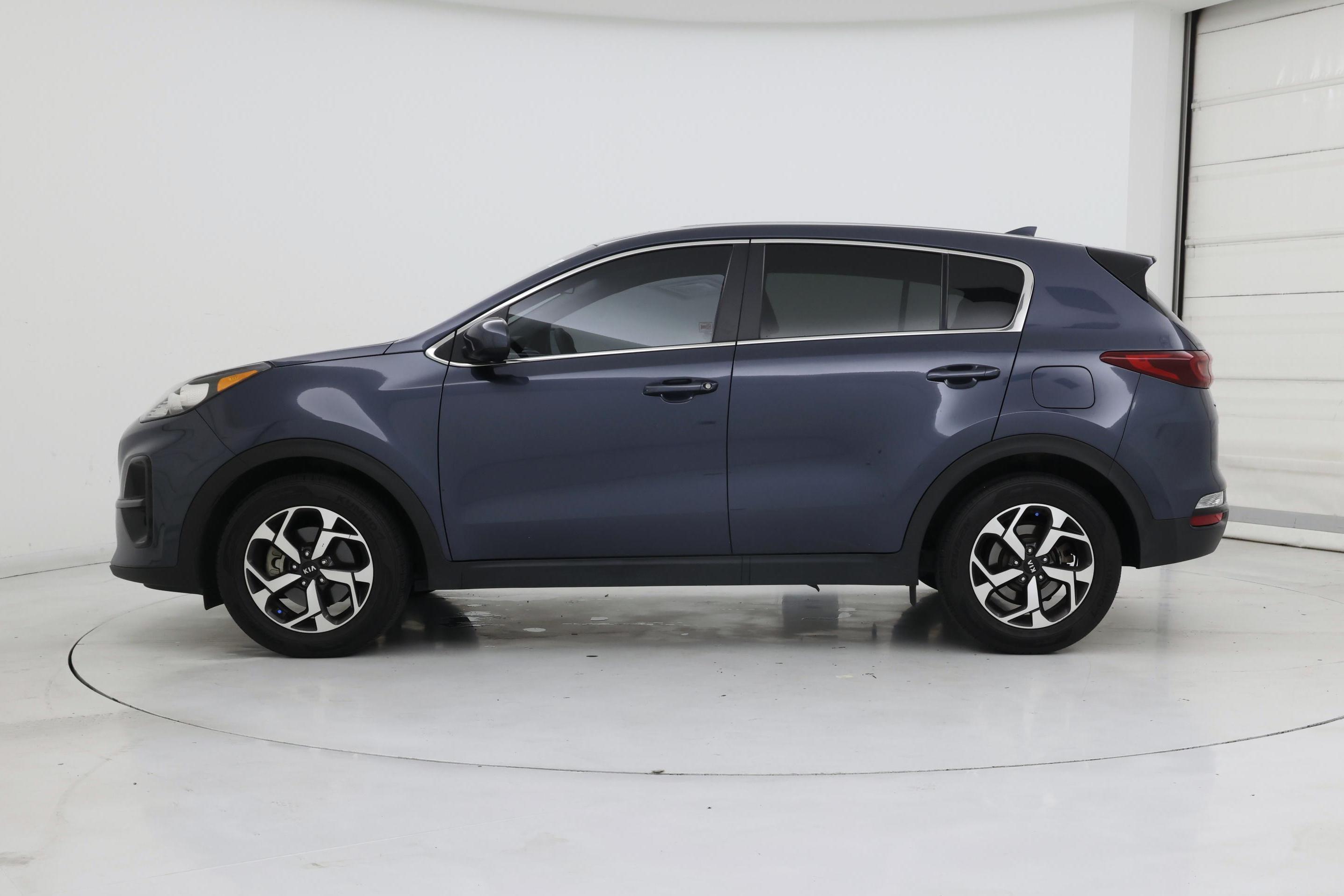 Thumbnail: 2020 Kia Sportage - 3