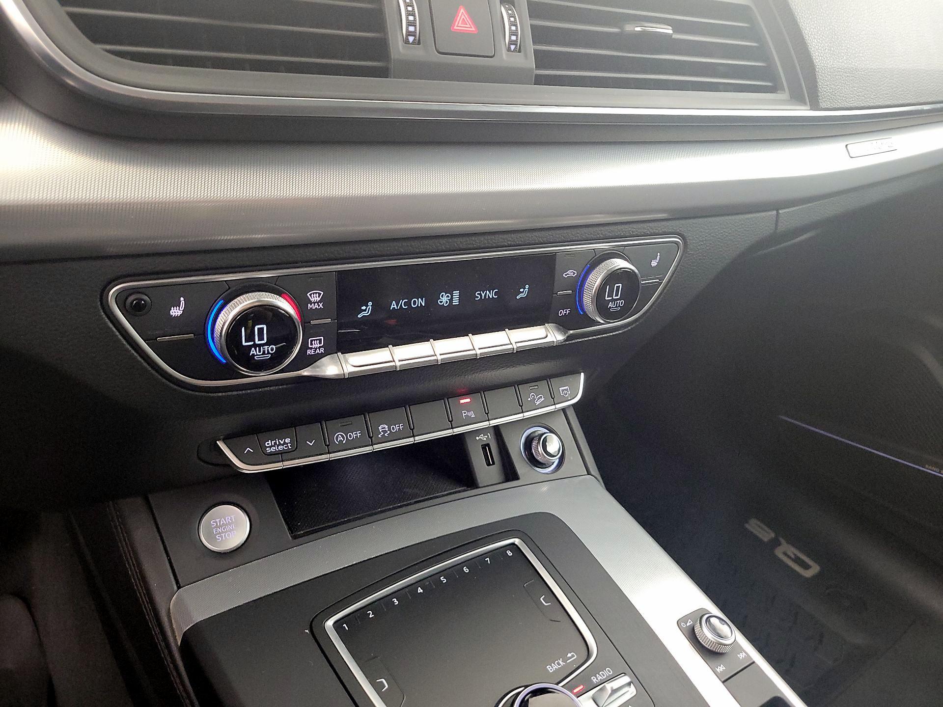 Thumbnail: 2019 Audi Q5 - 15