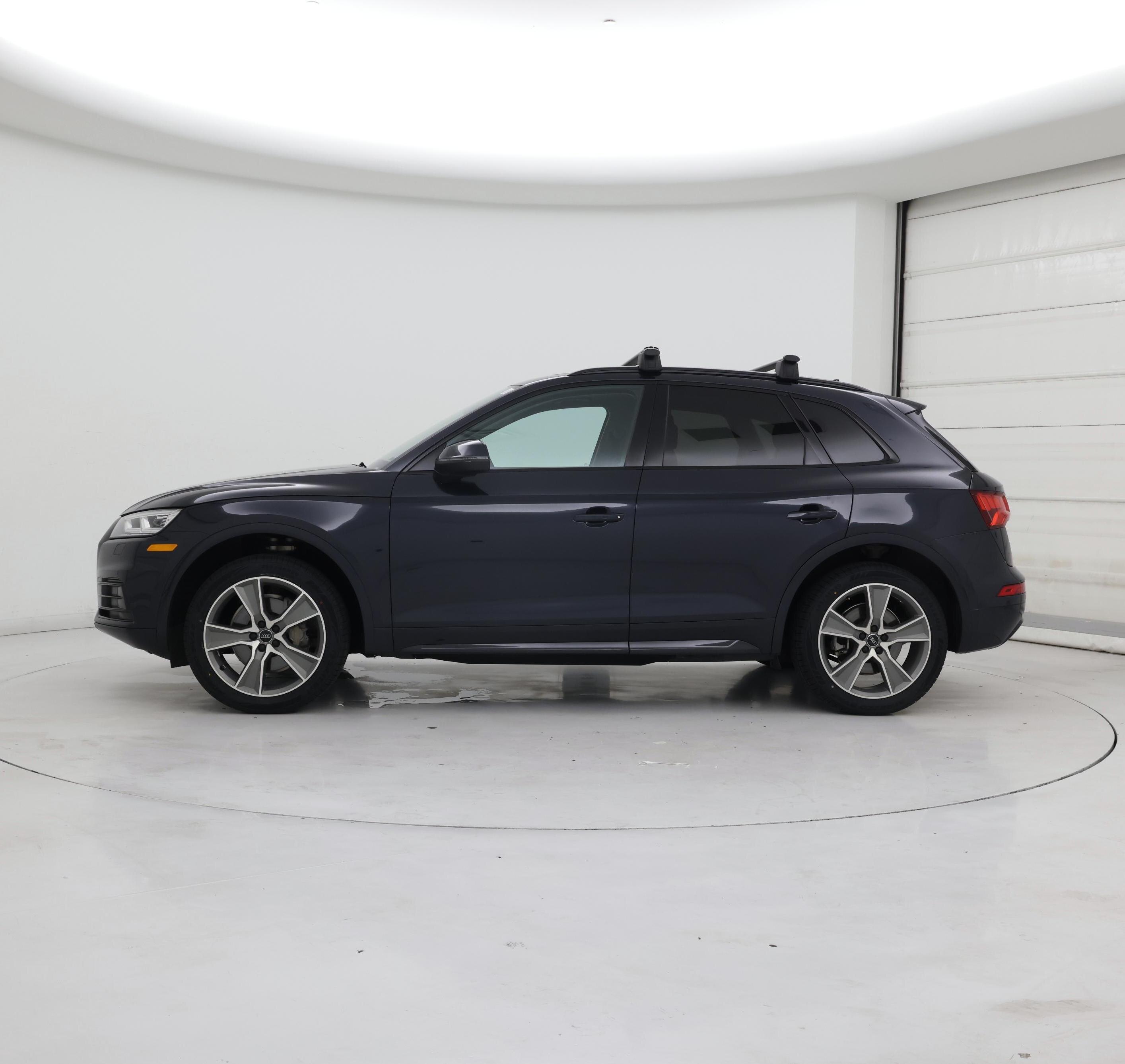 Thumbnail: 2019 Audi Q5 - 3
