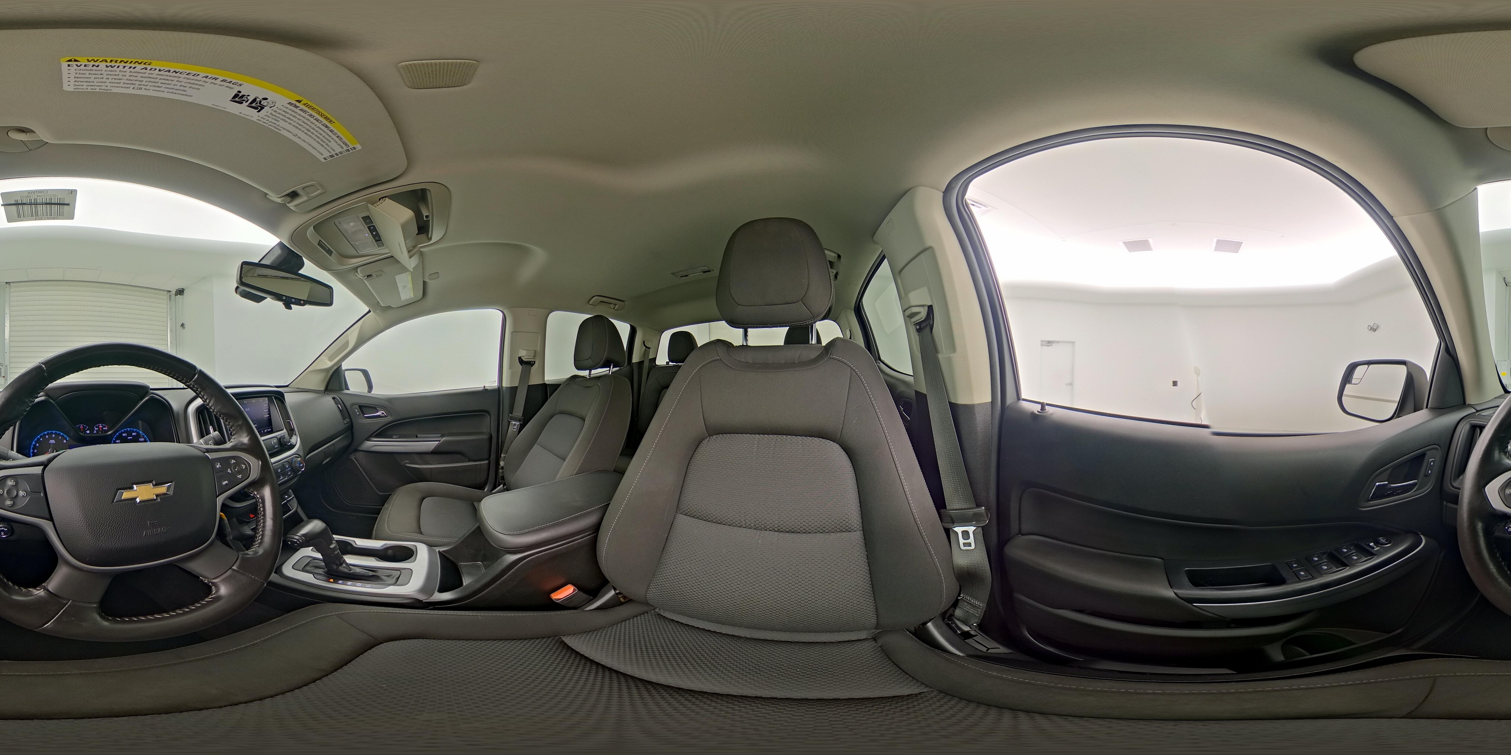 2019 Chevrolet Colorado LT - Photo 26
