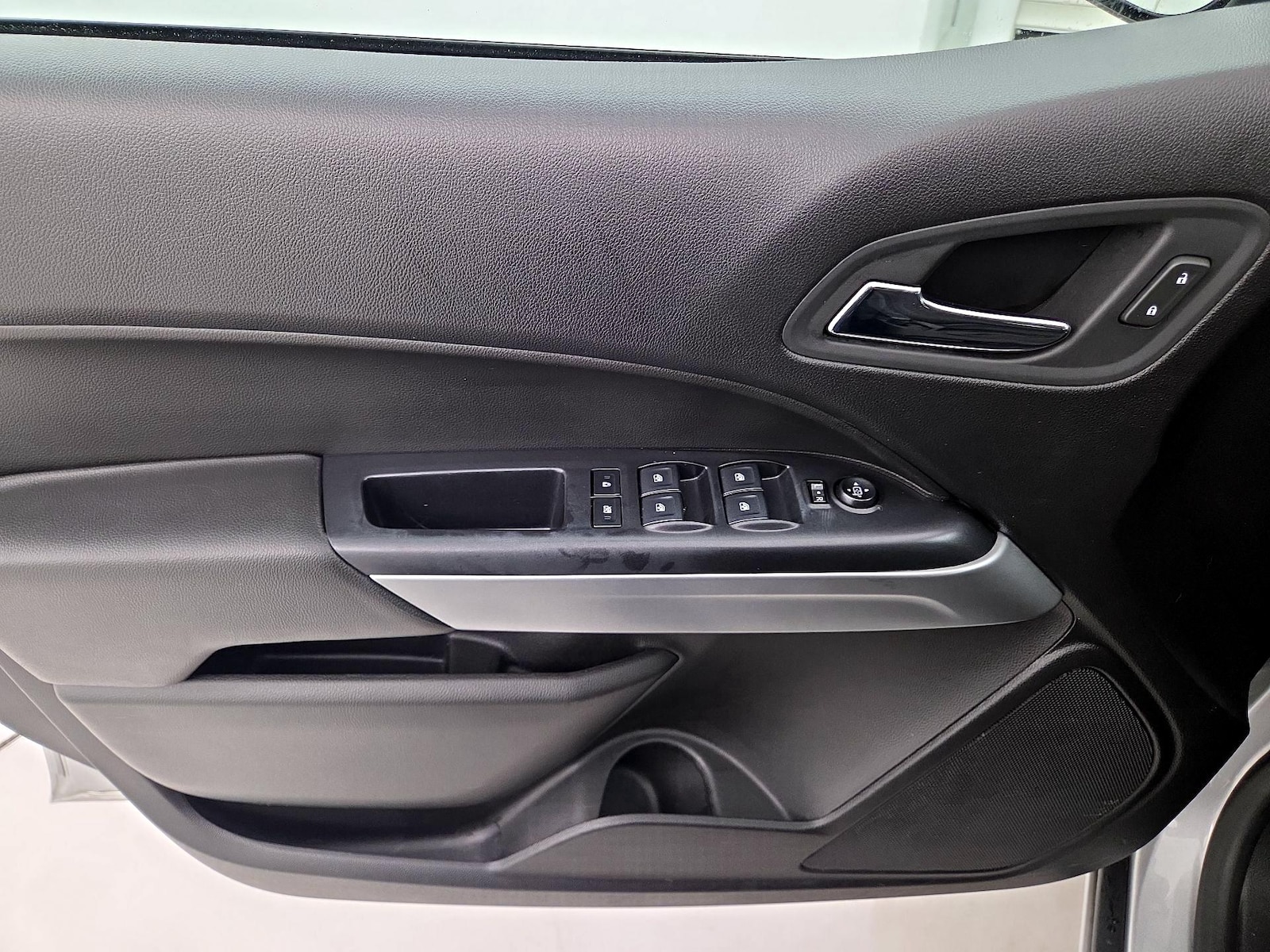 2019 Chevrolet Colorado LT - Photo 13