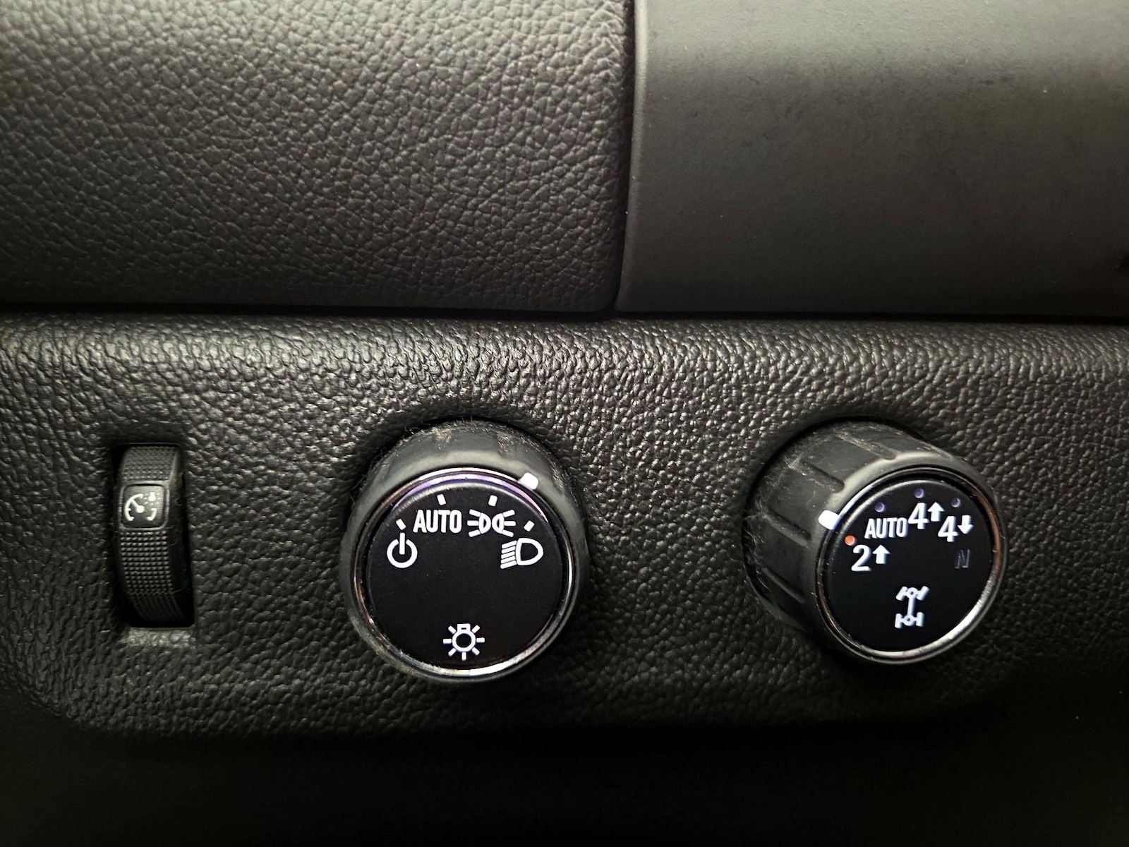 2019 Chevrolet Colorado LT - Photo 14