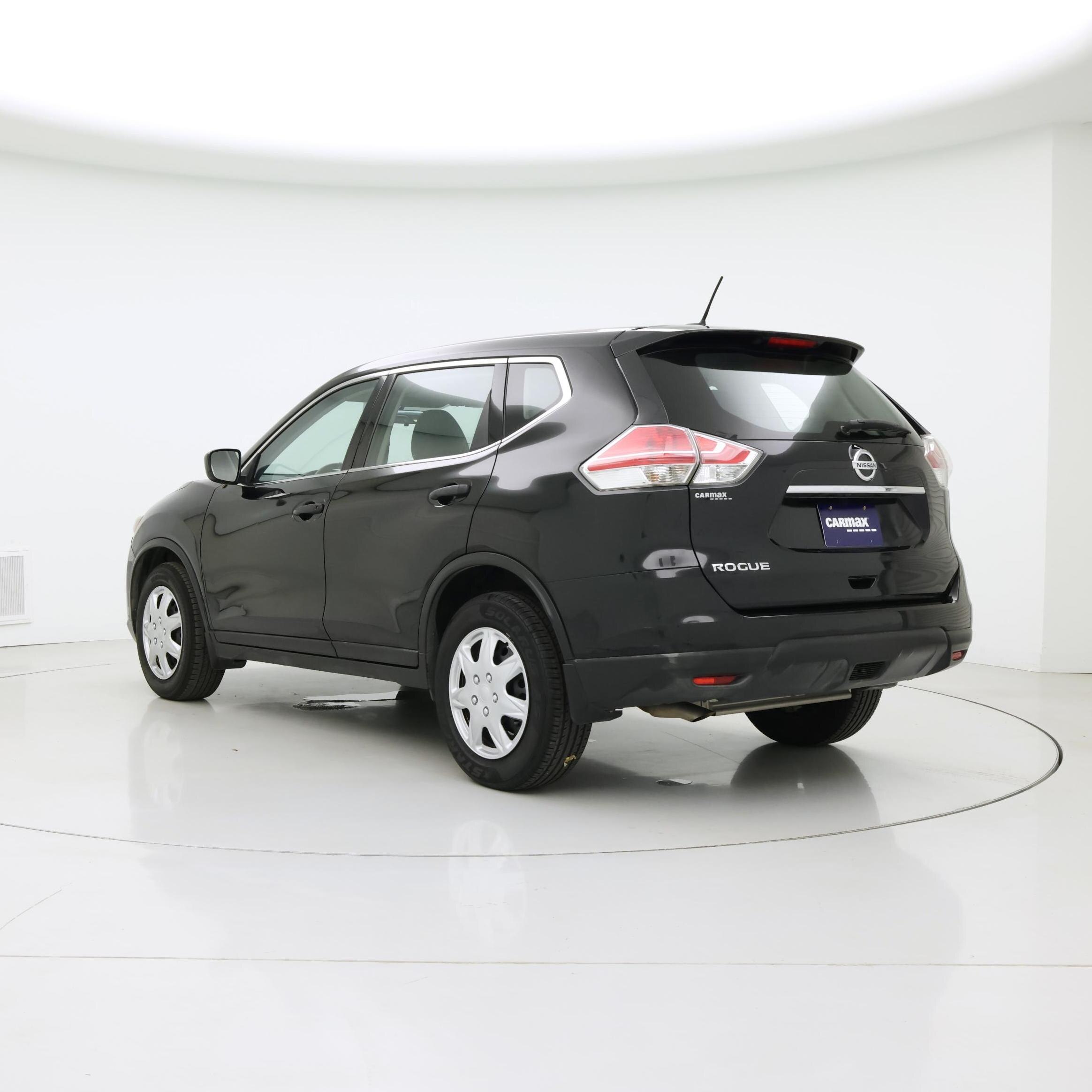 Thumbnail: 2016 Nissan Rogue - 2