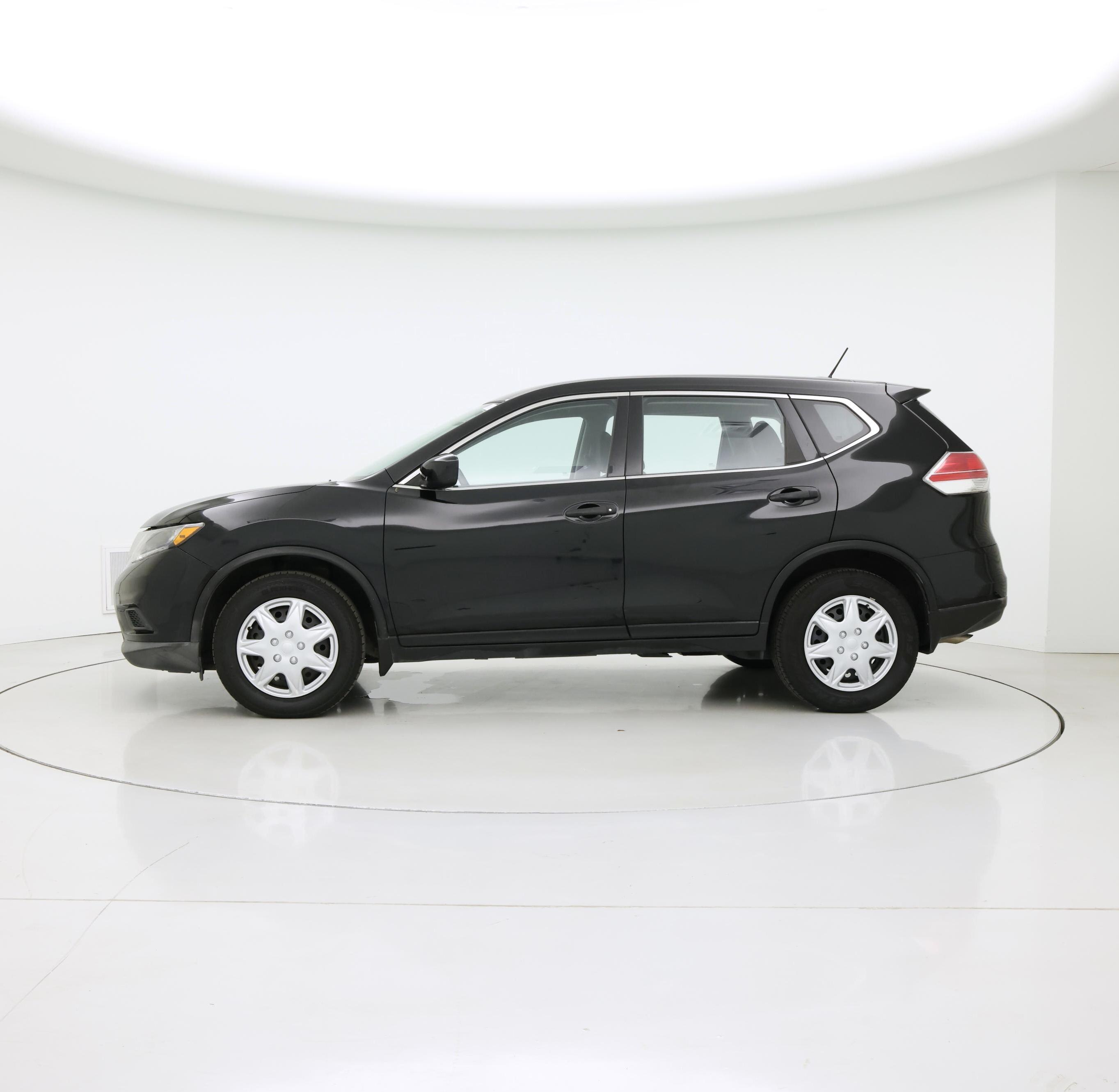 Thumbnail: 2016 Nissan Rogue - 3