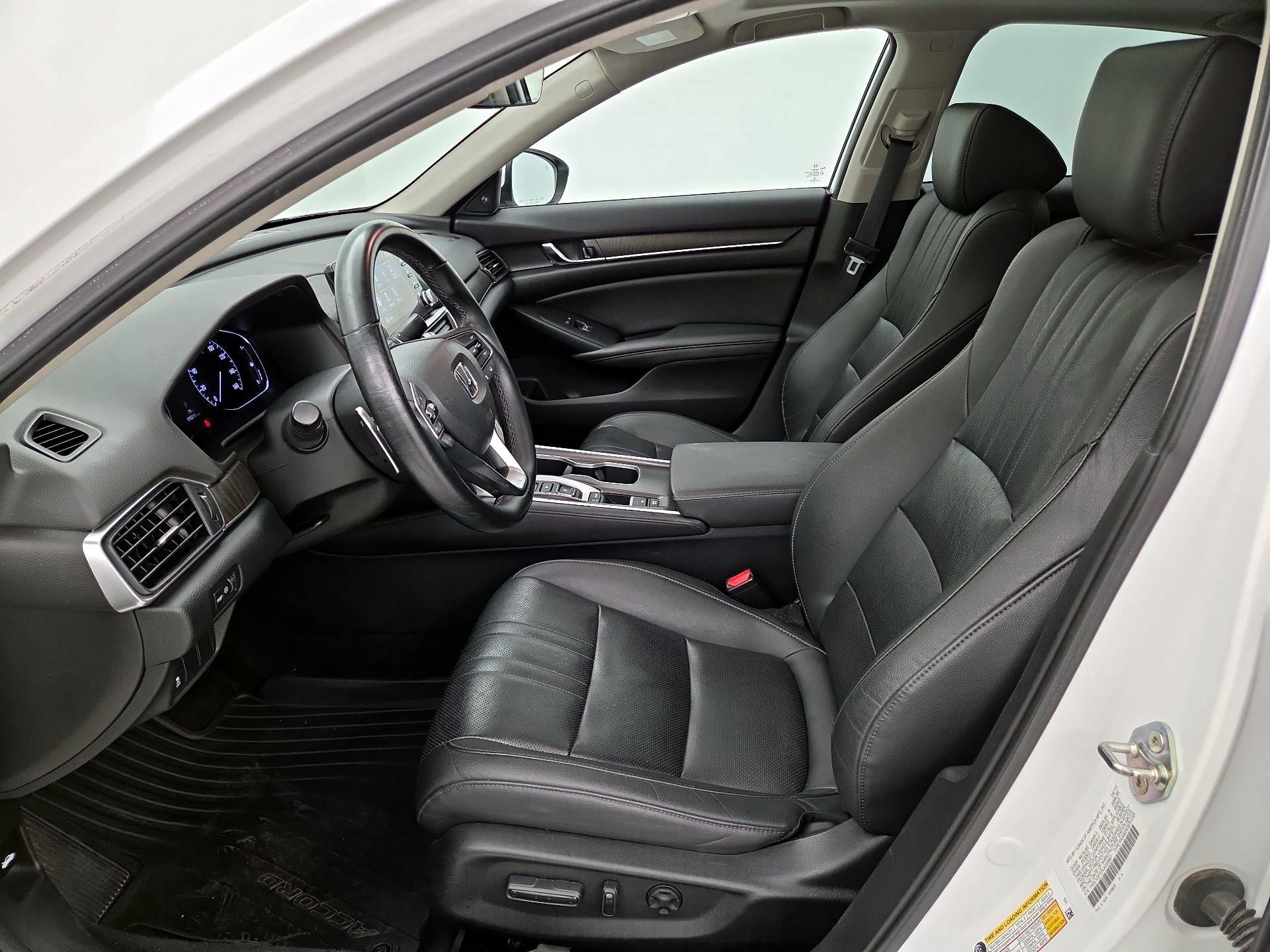 Thumbnail: 2019 Honda Accord - 11