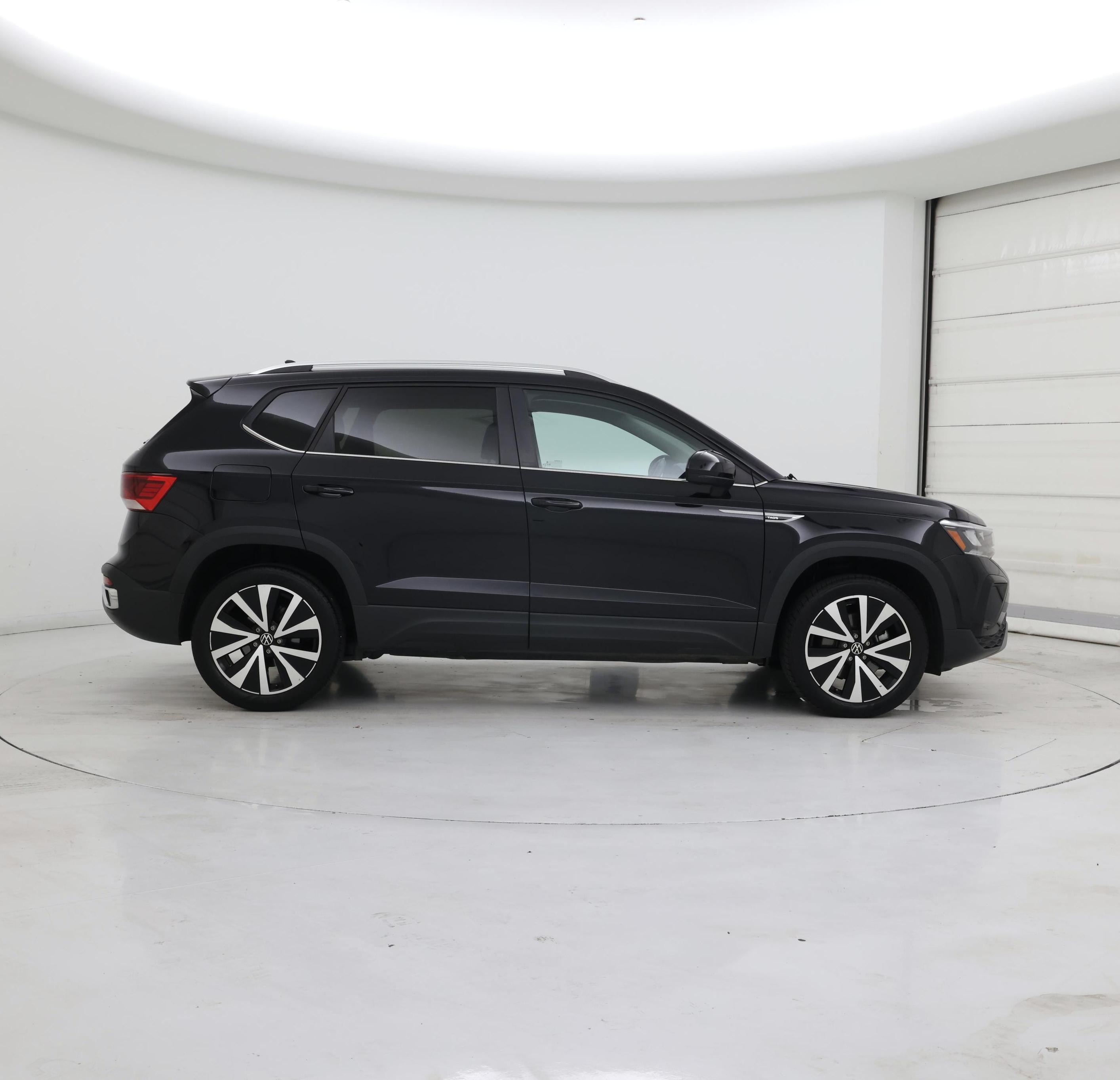 Thumbnail: 2024 Volkswagen Taos - 7
