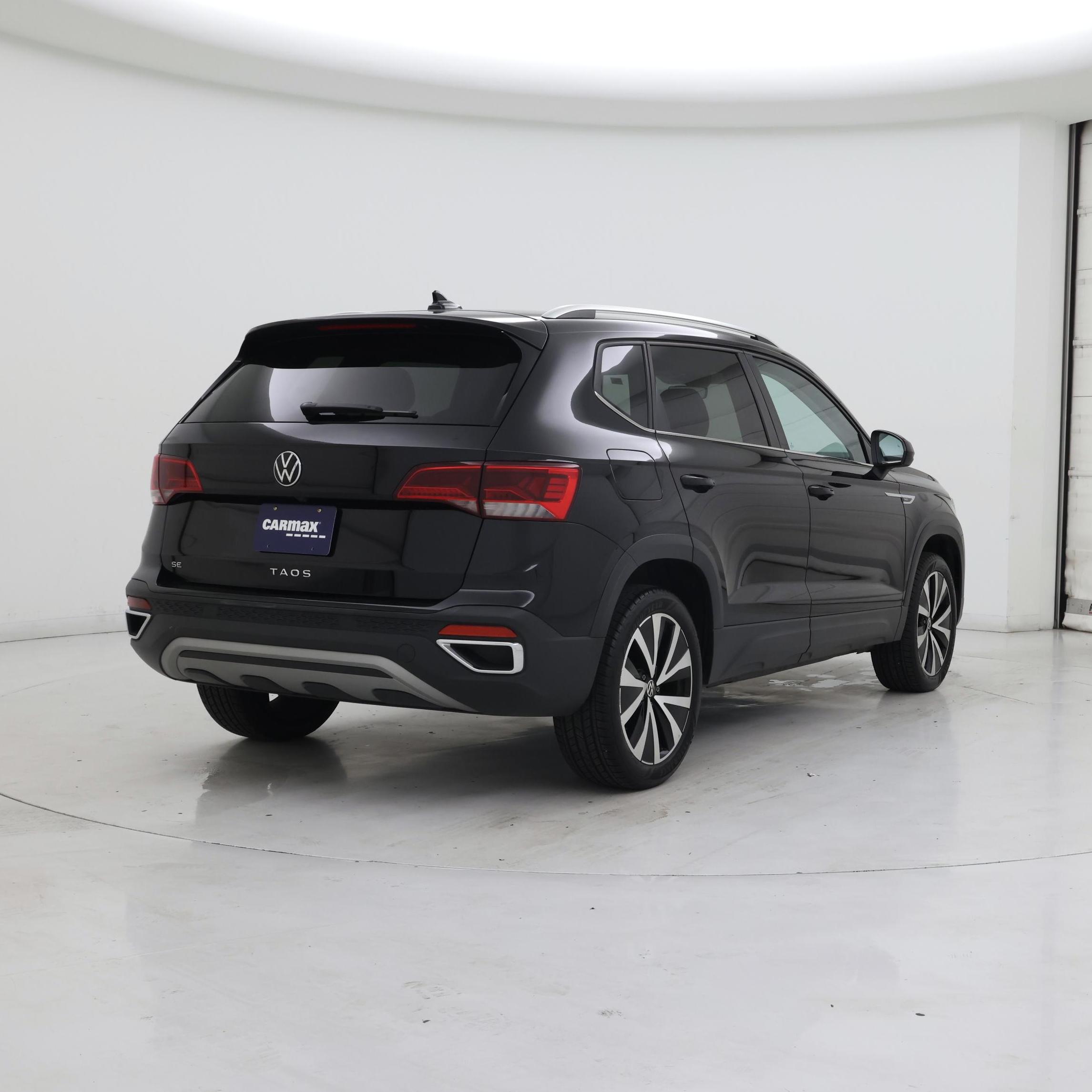 Thumbnail: 2024 Volkswagen Taos - 8