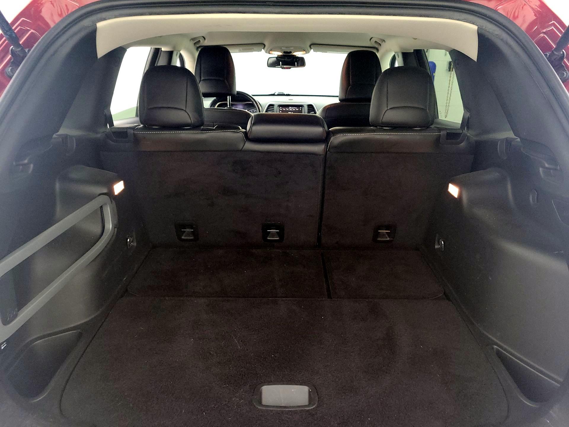 Thumbnail: 2015 Jeep Cherokee - 20