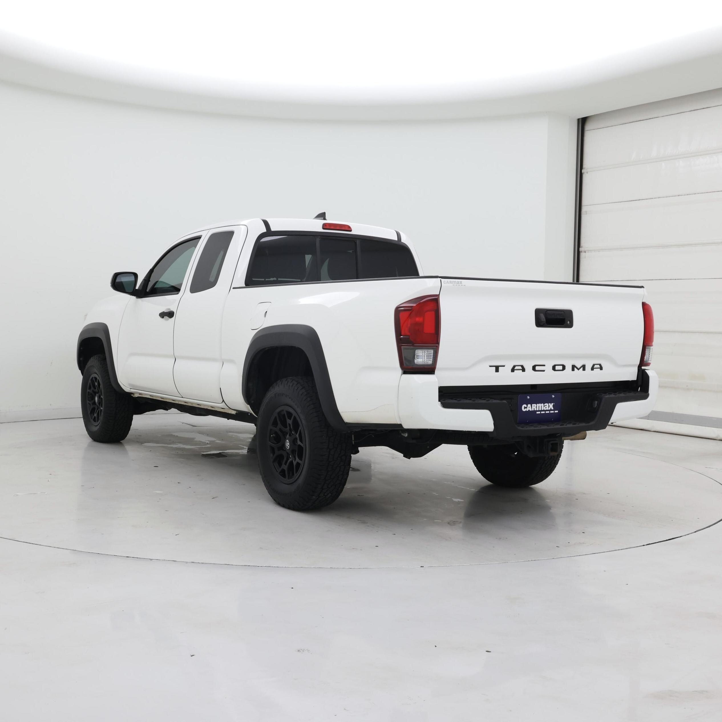 Thumbnail: 2019 Toyota Tacoma - 2