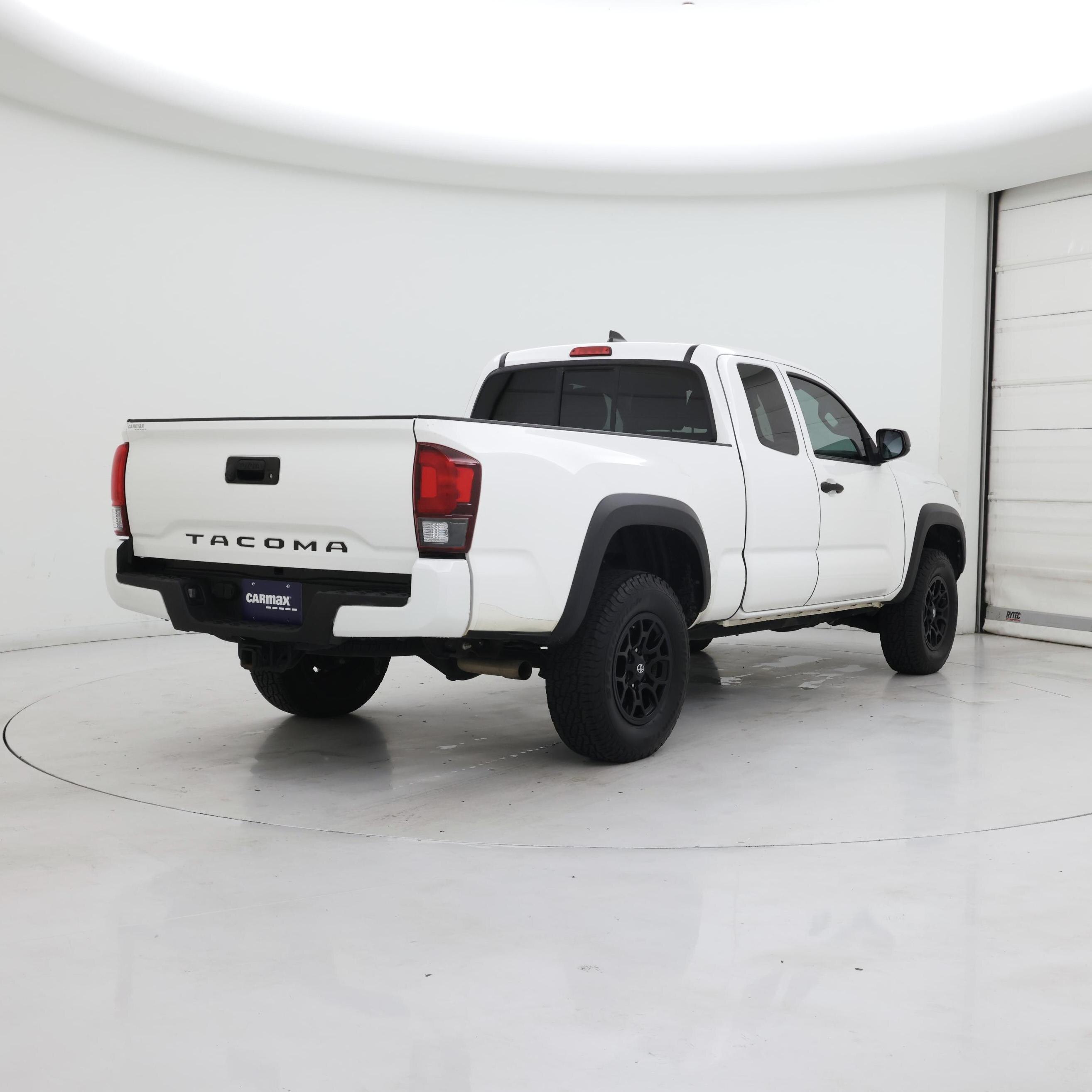 Thumbnail: 2019 Toyota Tacoma - 8