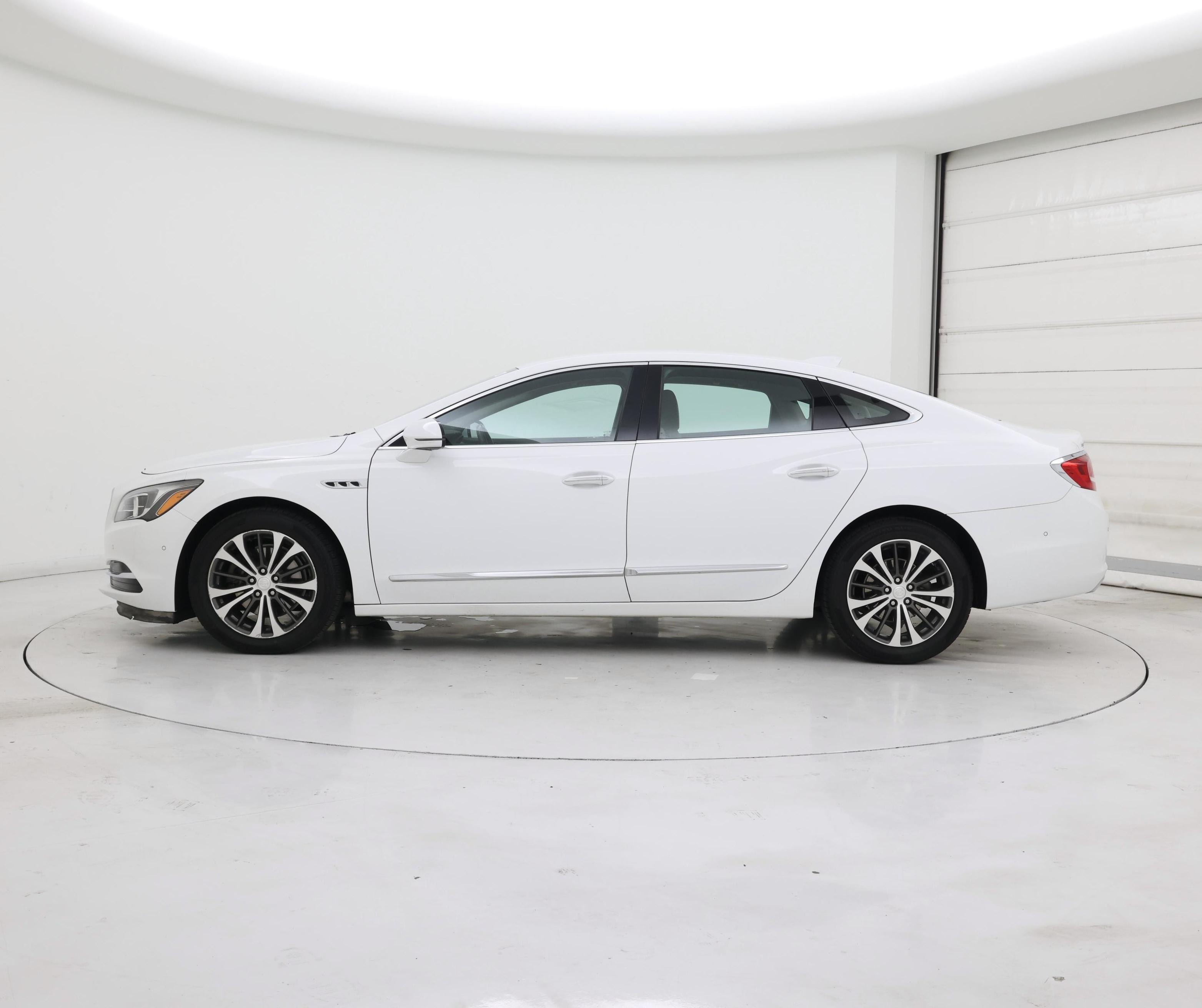 Thumbnail: 2017 Buick LaCrosse - 3