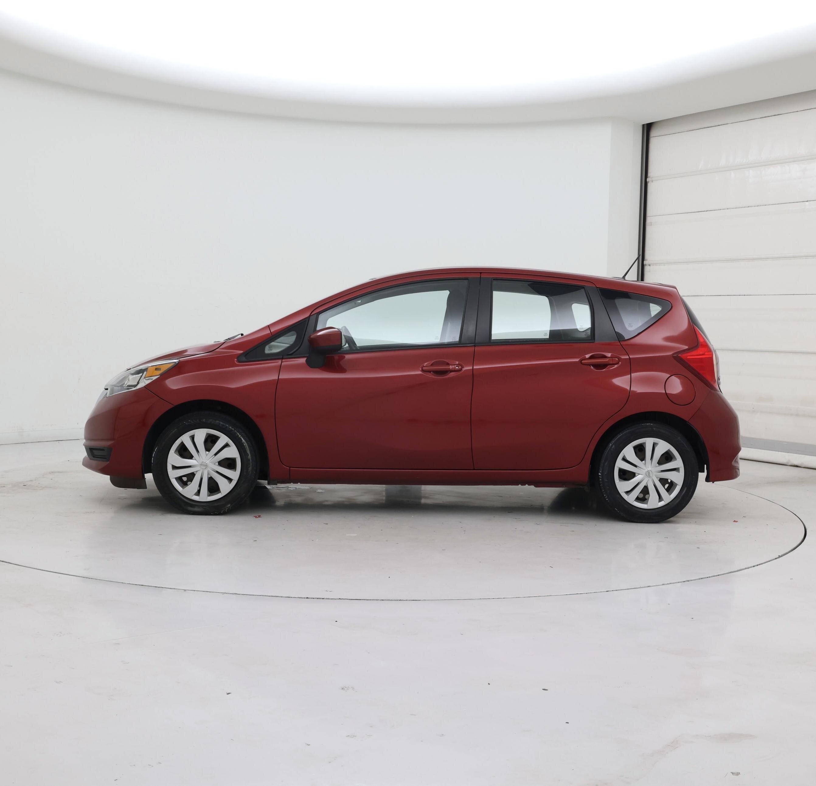 Thumbnail: 2017 Nissan Versa Note - 3
