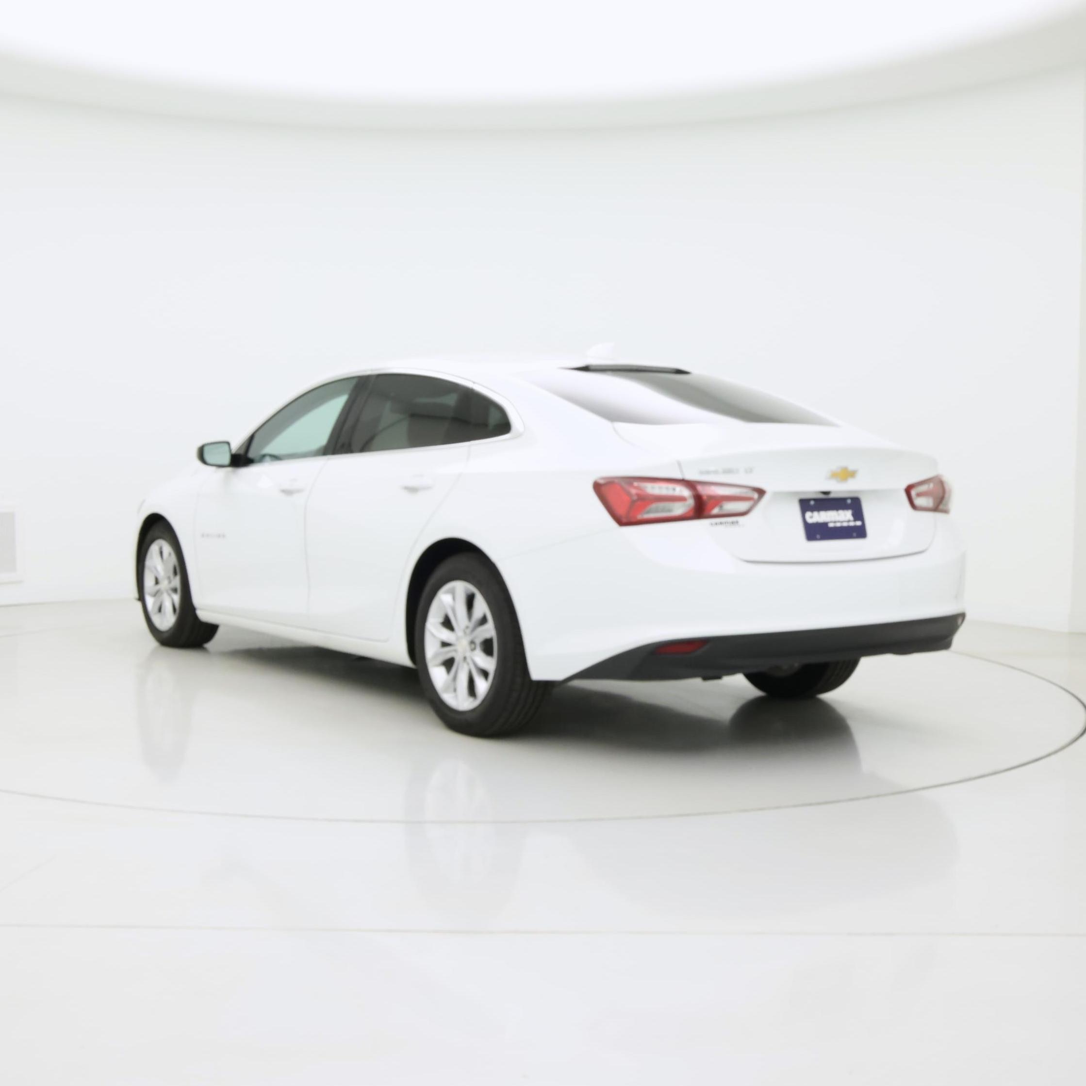 Thumbnail: 2022 Chevrolet Malibu - 2