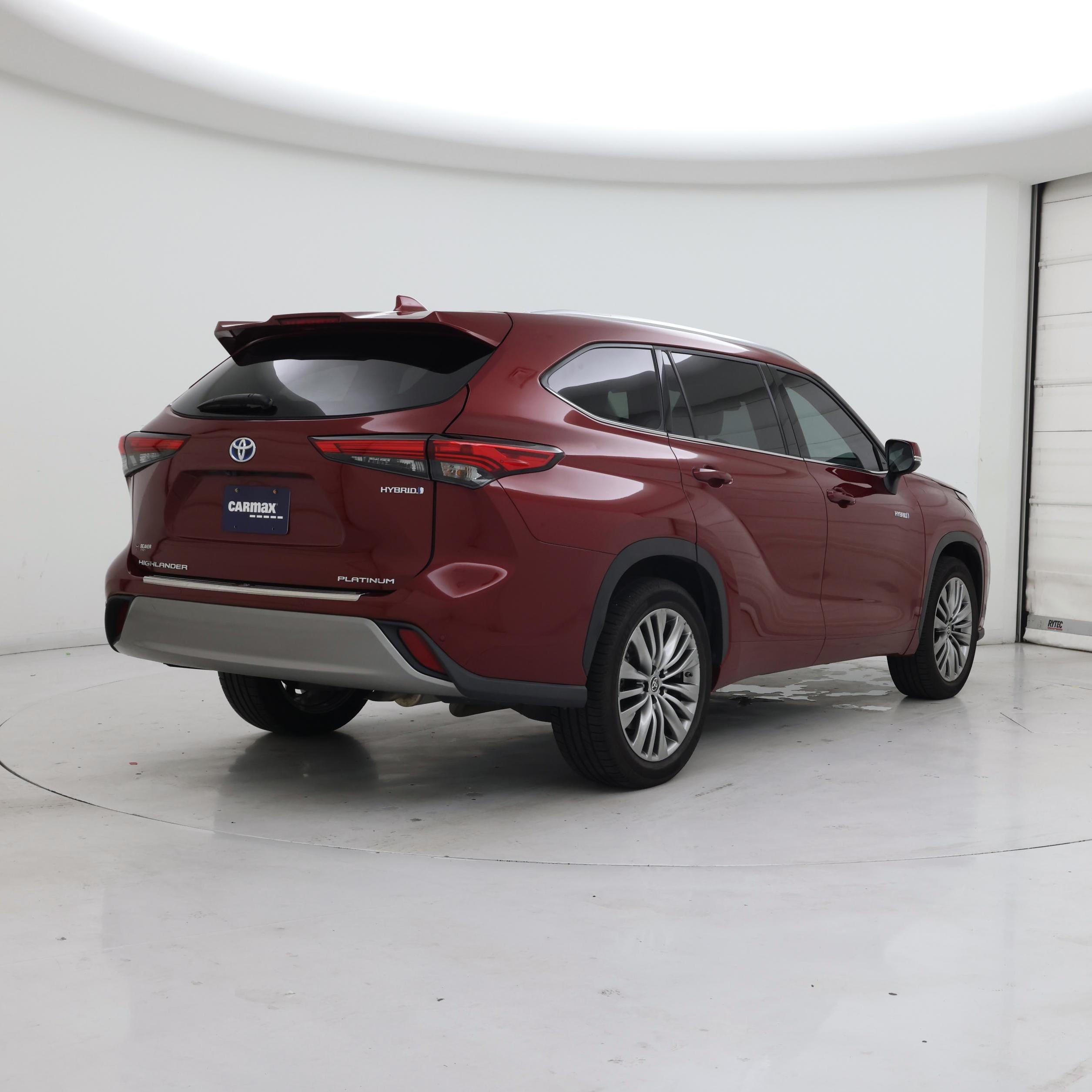 Thumbnail: 2021 Toyota Highlander - 8