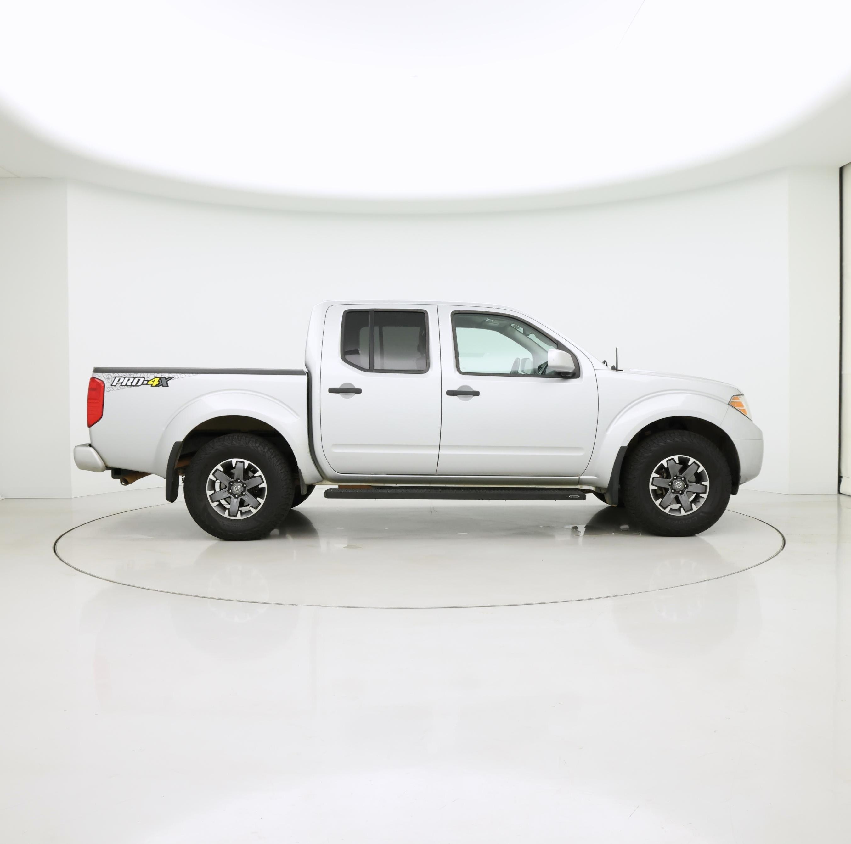Thumbnail: 2019 Nissan Frontier - 7