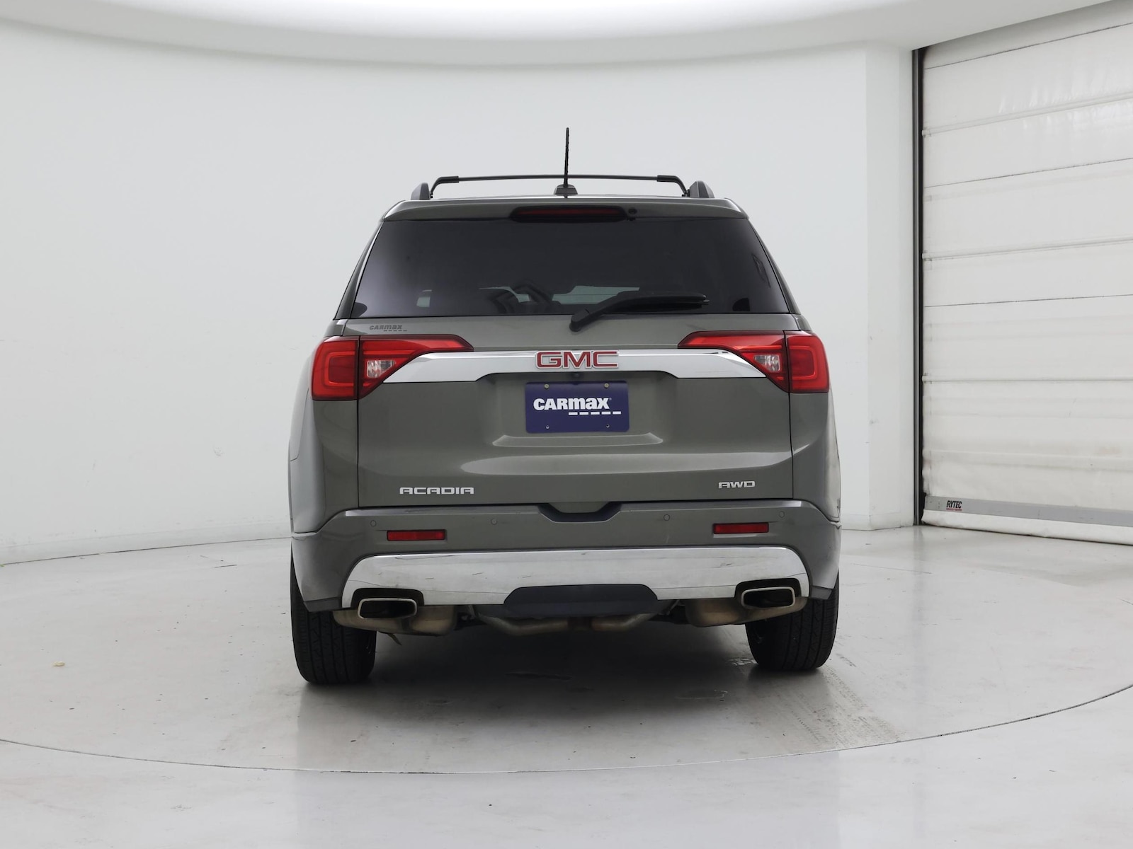 2018 GMC Acadia Denali - Photo 7