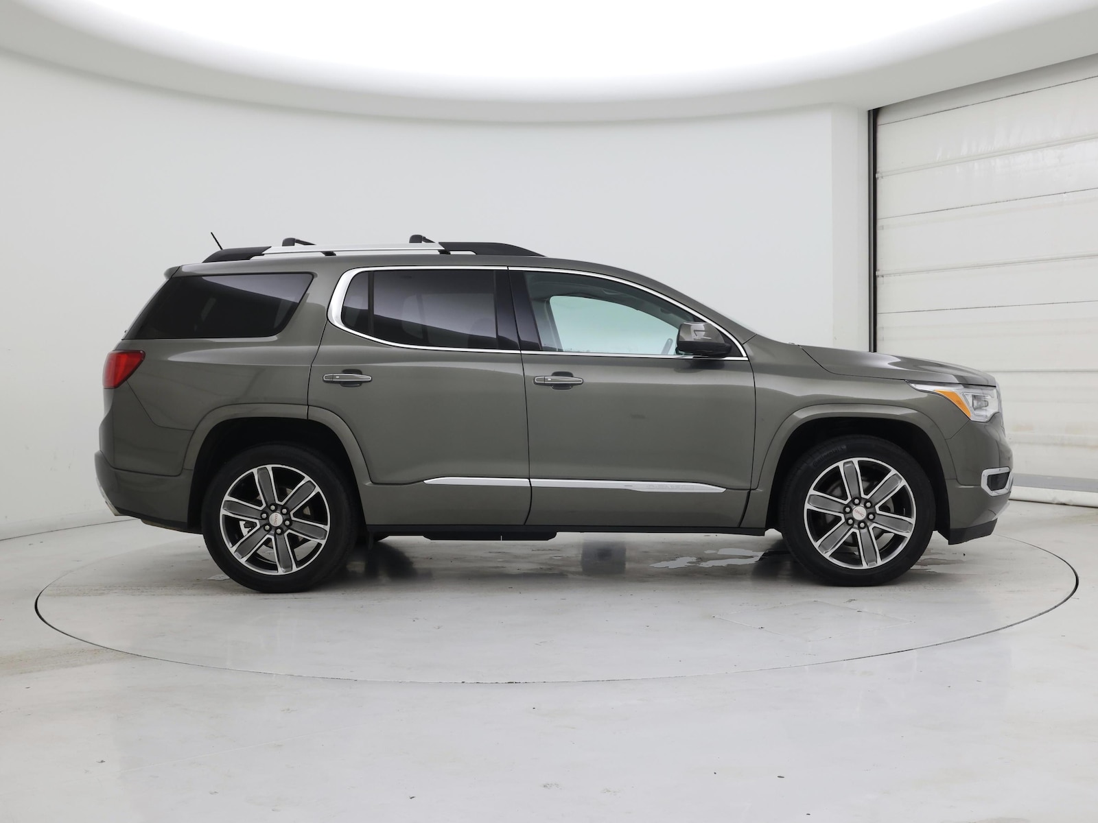 2018 GMC Acadia Denali - Photo 8