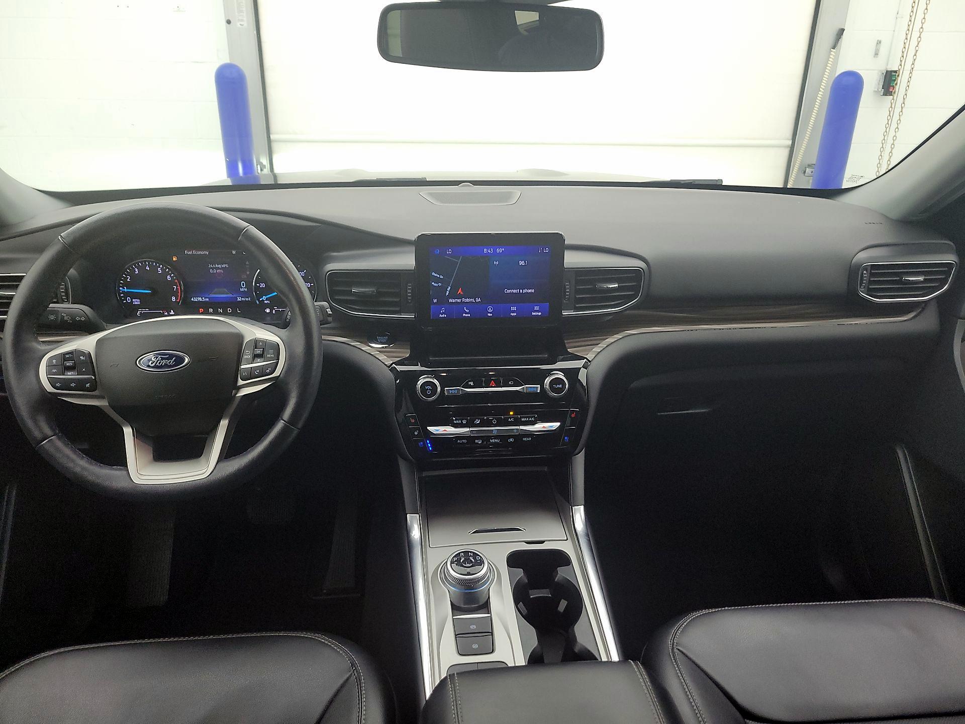 Thumbnail: 2023 Ford Explorer - 9