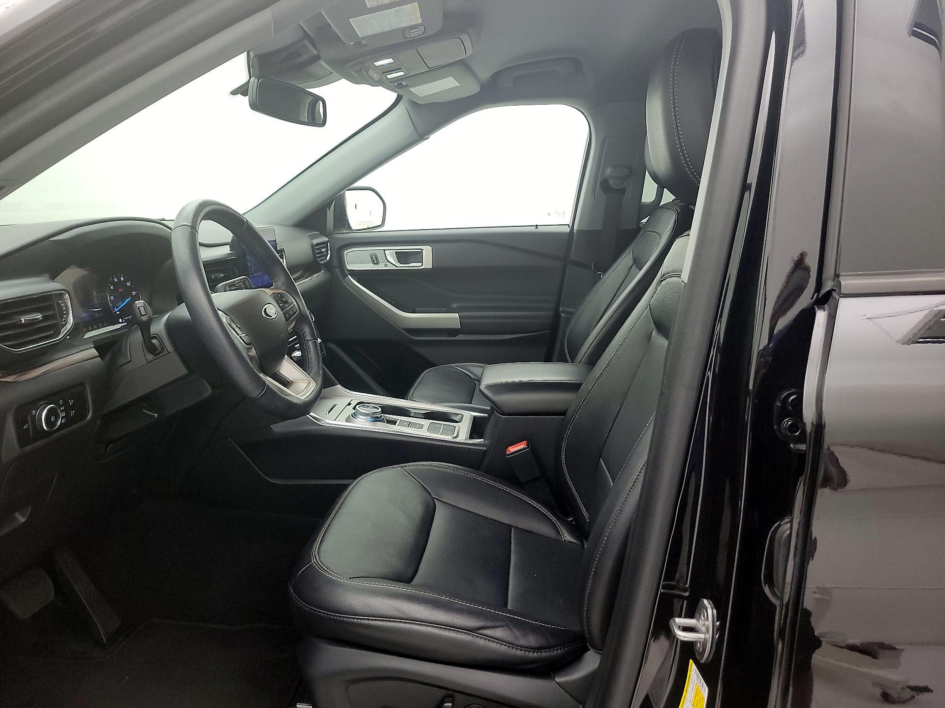 Thumbnail: 2023 Ford Explorer - 11
