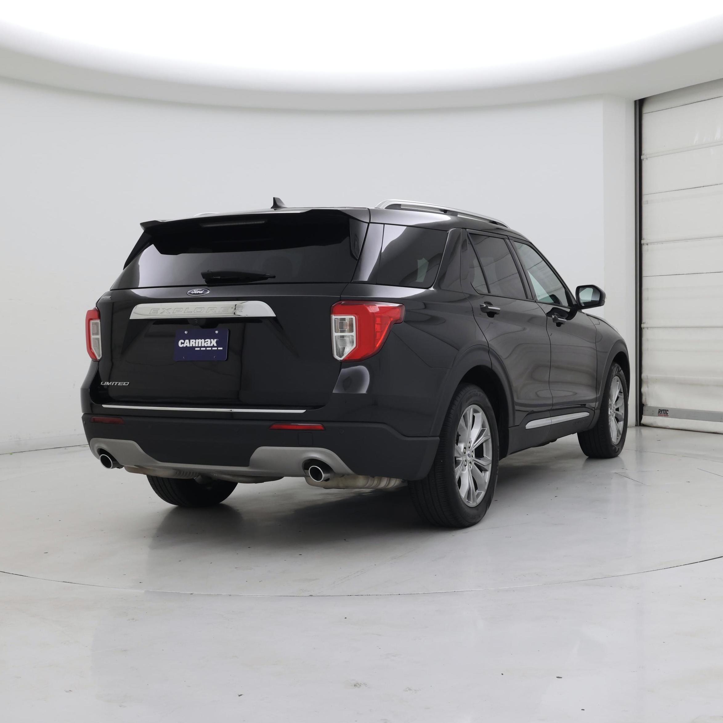 Thumbnail: 2023 Ford Explorer - 8