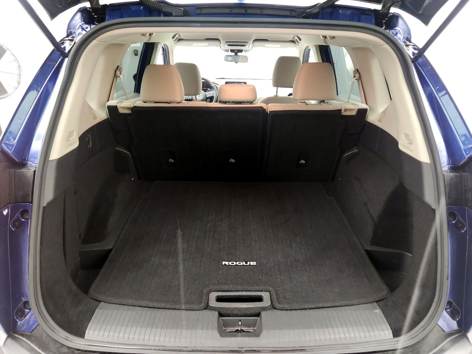 2021 Nissan Rogue SV - Photo 21