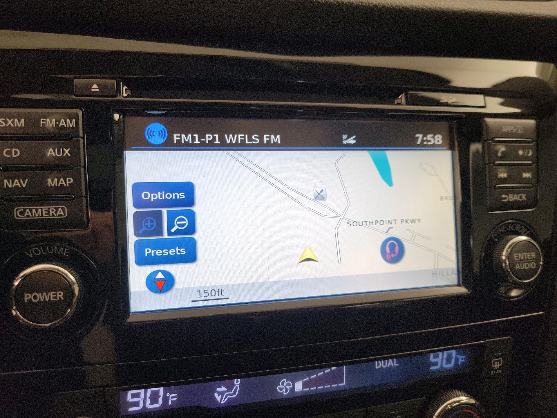 Thumbnail: 2016 Nissan Rogue - 14