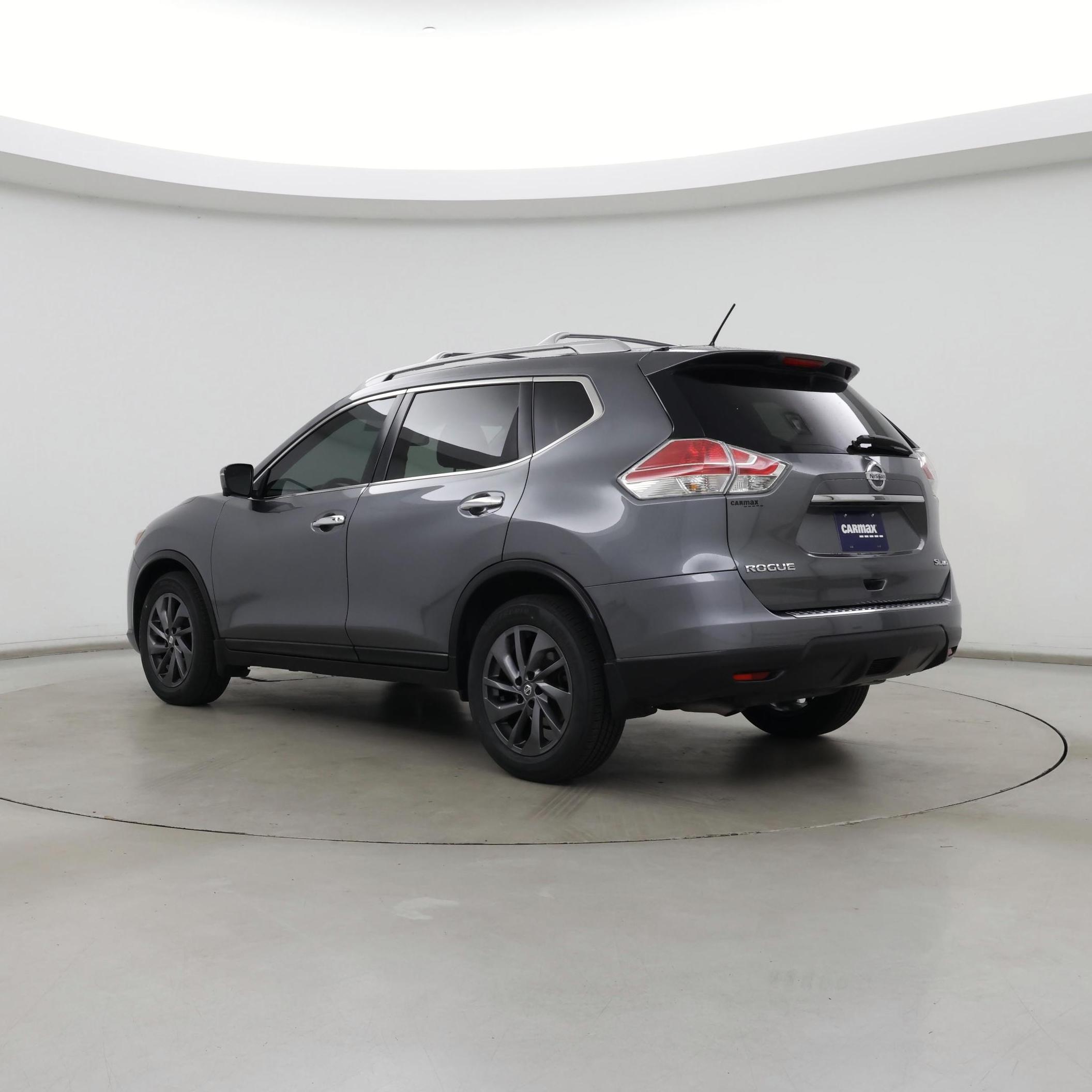 Thumbnail: 2016 Nissan Rogue - 2