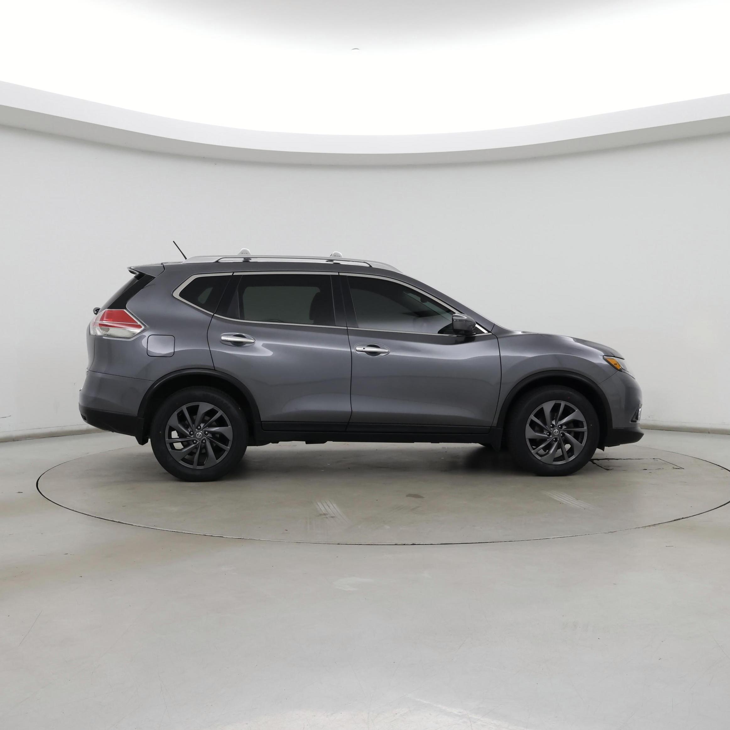 Thumbnail: 2016 Nissan Rogue - 7