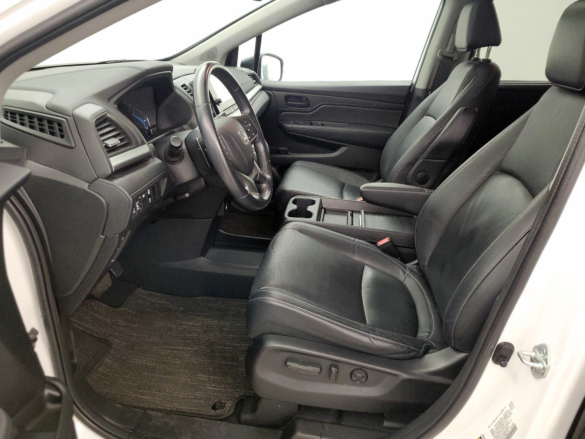 Thumbnail: 2021 Honda Odyssey - 11