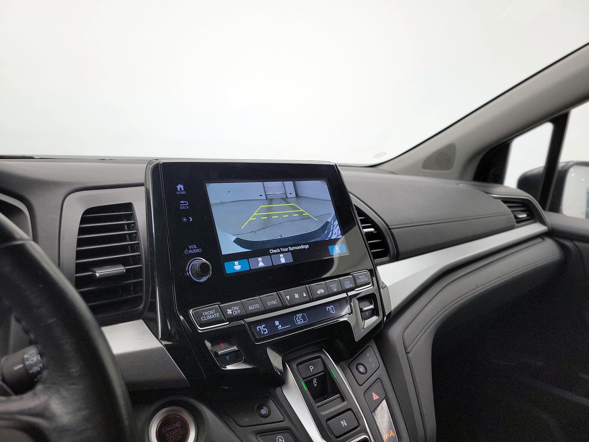 Thumbnail: 2021 Honda Odyssey - 14