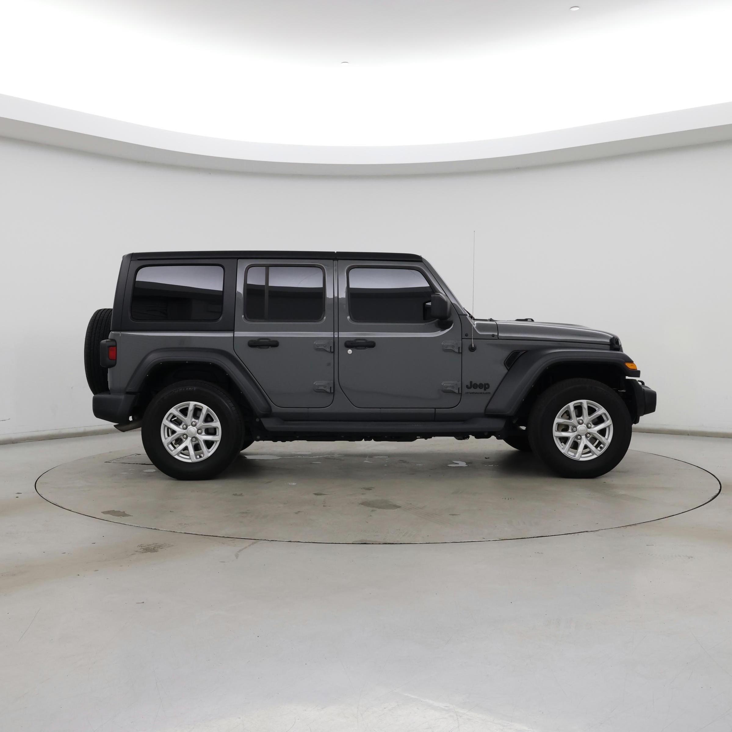 Thumbnail: 2023 Jeep Wrangler - 7