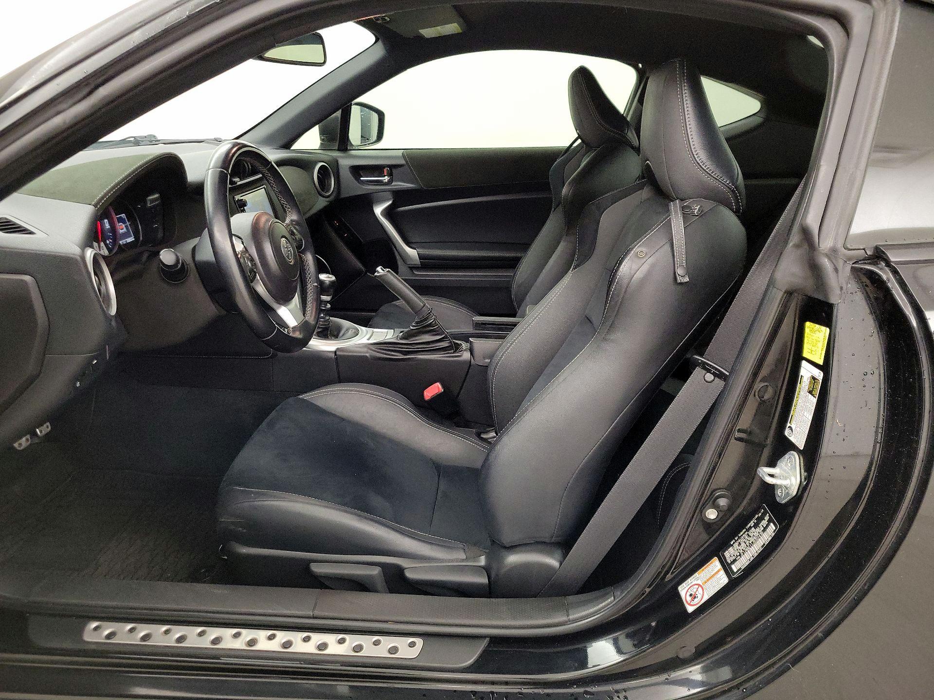 Thumbnail: 2018 Toyota 86 - 11