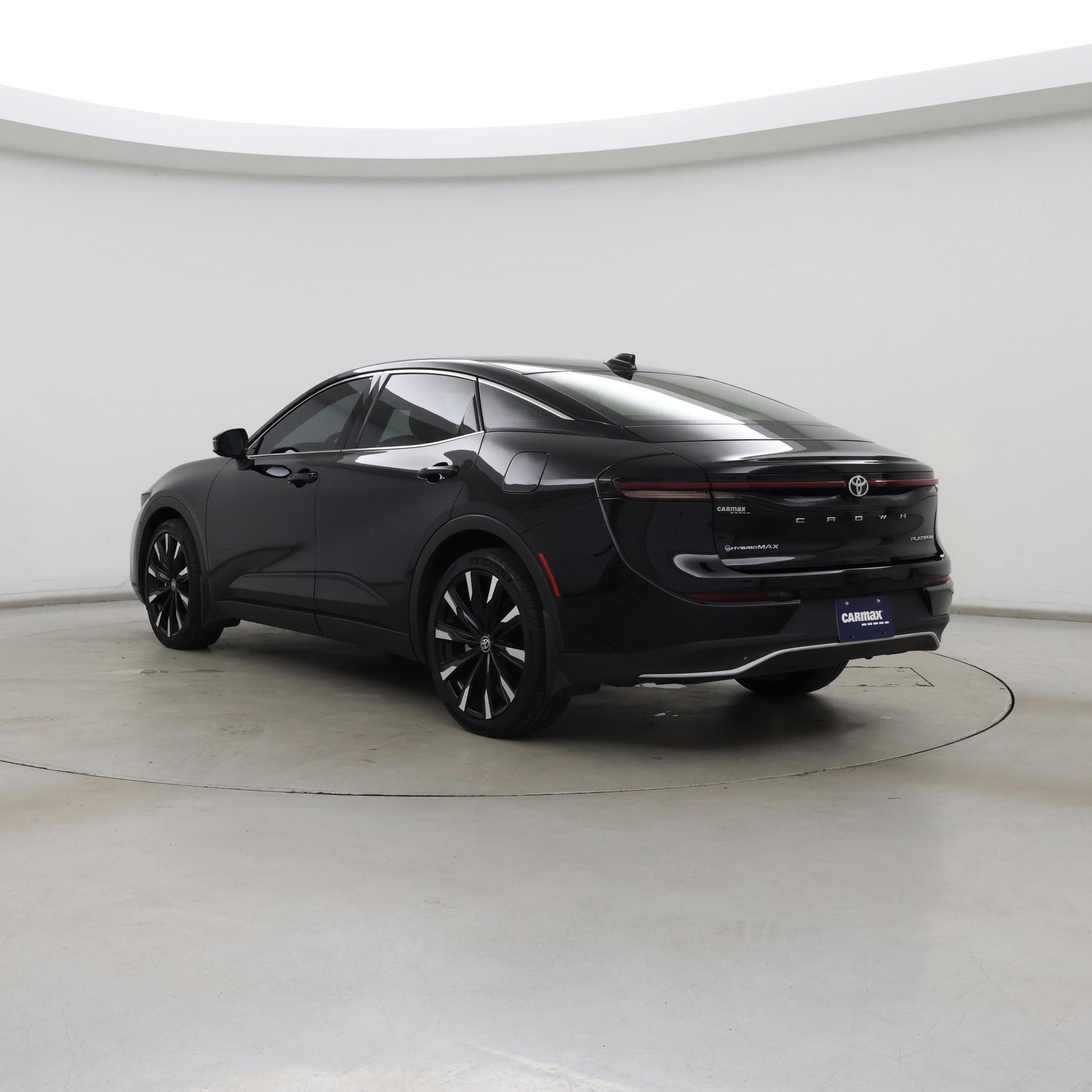 Thumbnail: 2024 Toyota Crown - 2